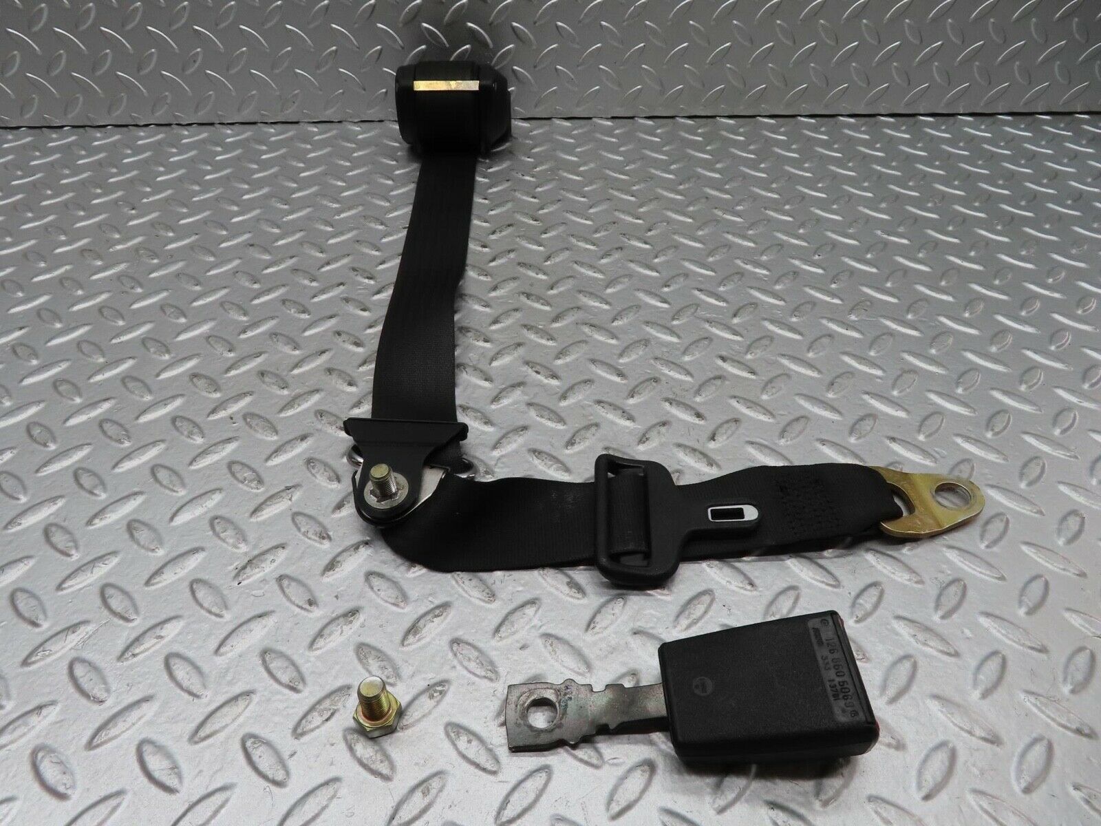 7011 Mercedes-Benz W123 230E Front Left Seat Belt With Buckle 1238602586