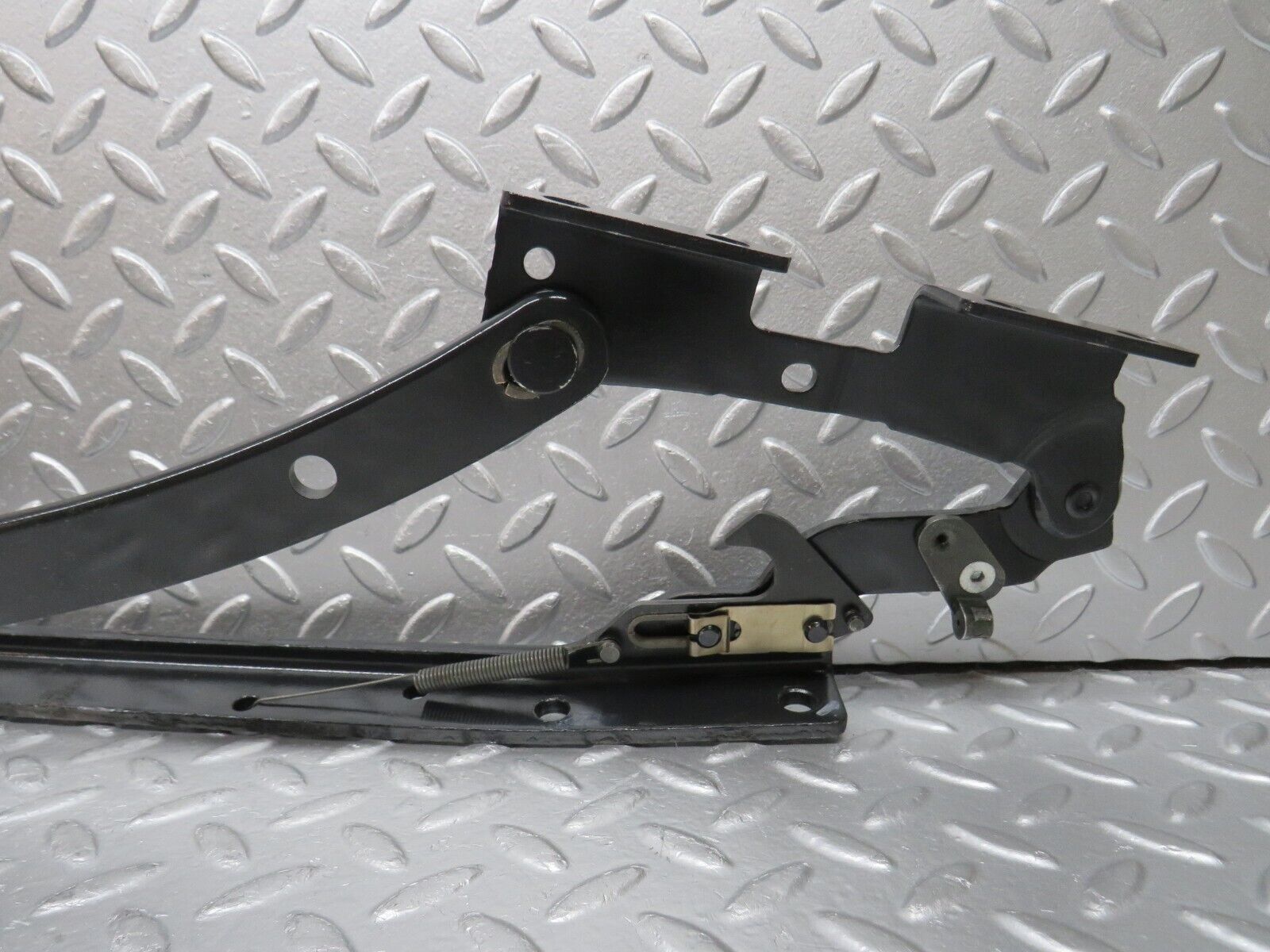 33200 Mercedes-Benz R170 Hardtop Rear Right Folding Hinge Mechanism 100348000