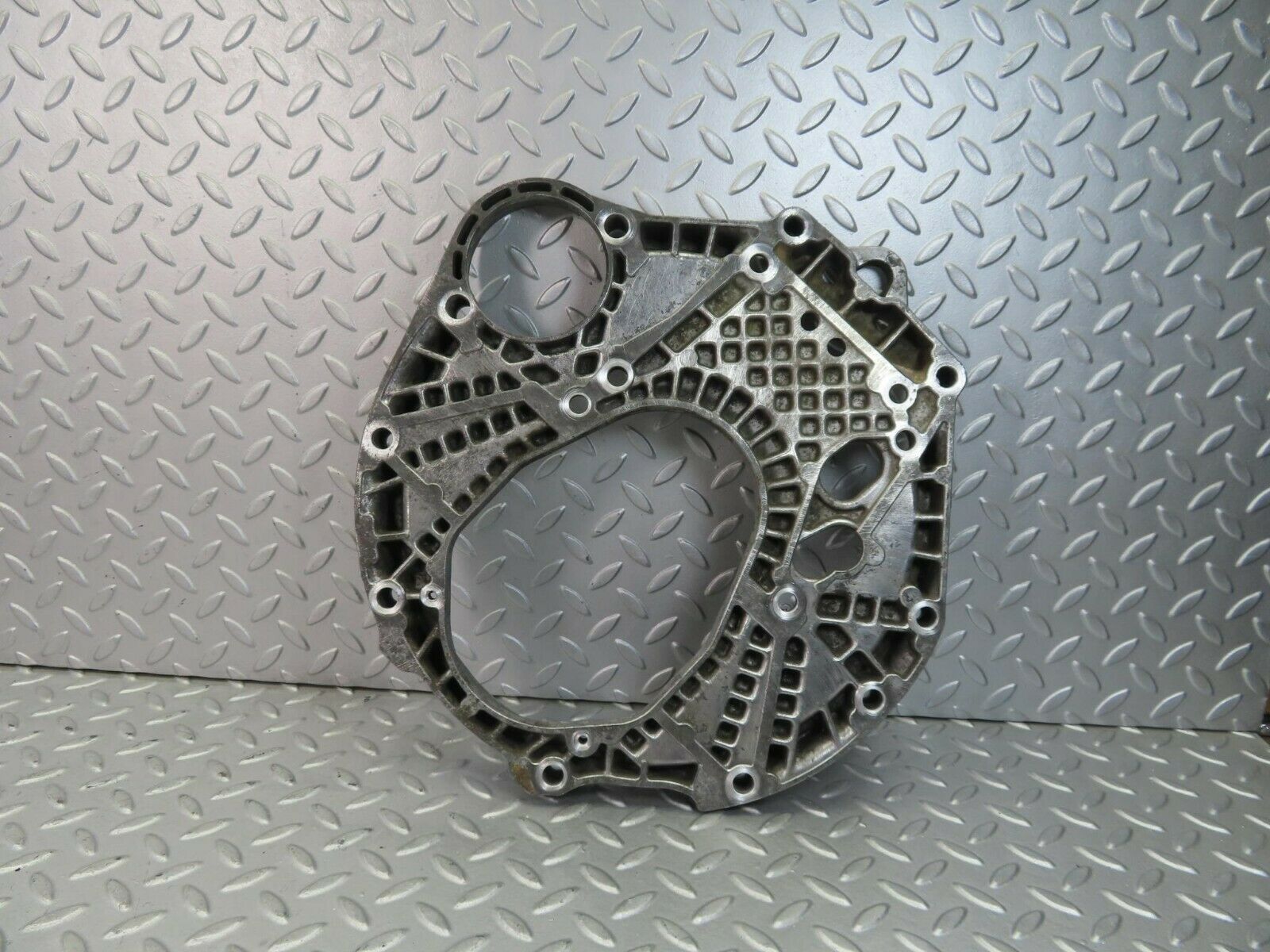 8776 Mercedes-Benz W115 Gearbox Flange 1150111145