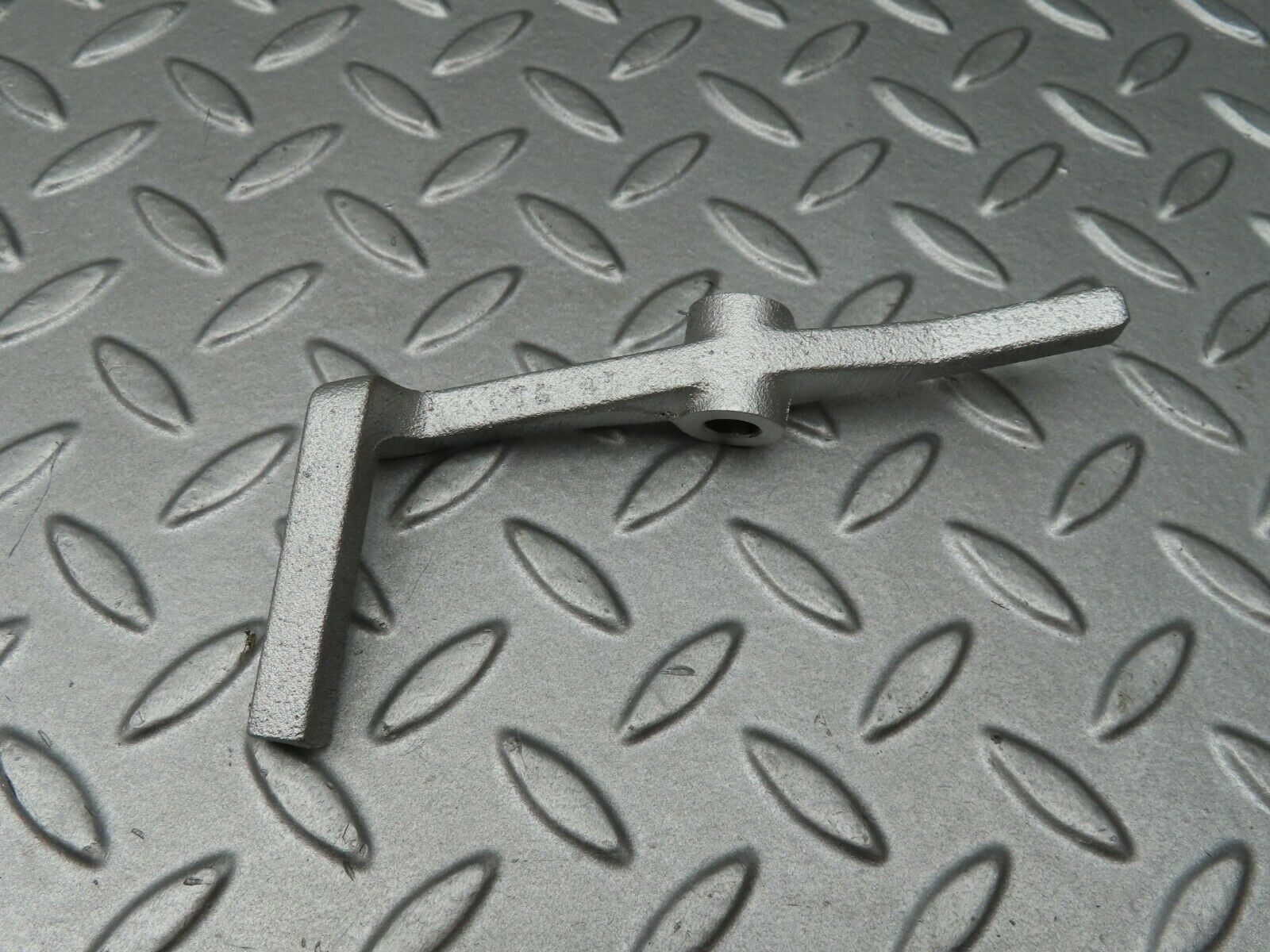 4789 Mercedes-Benz W114 280CE Coupe Handbrake Regulator 1153040220