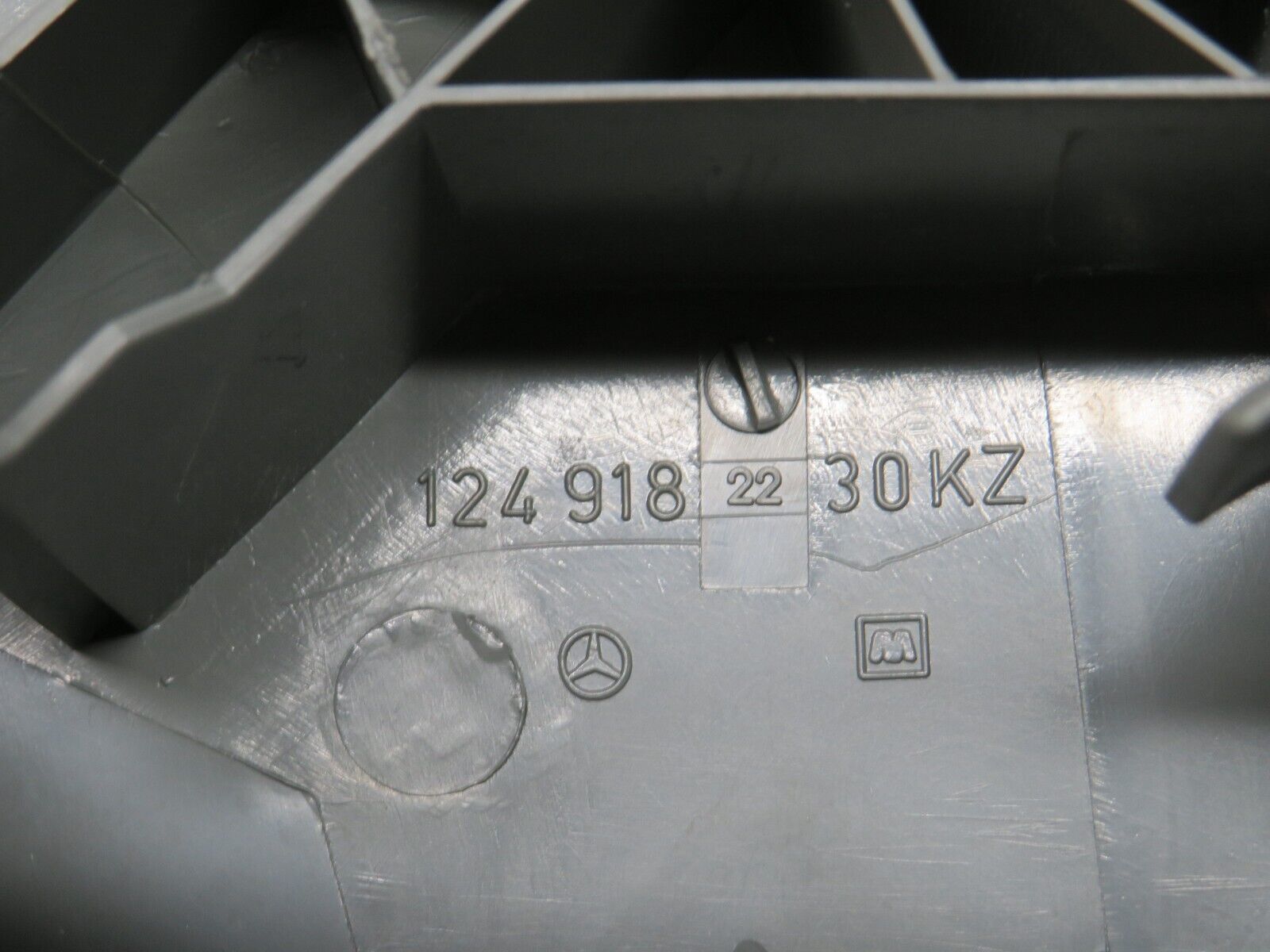 30450 Mercedes-Benz W124 230E Front Right Driver Seat Trim Grey 1249182230