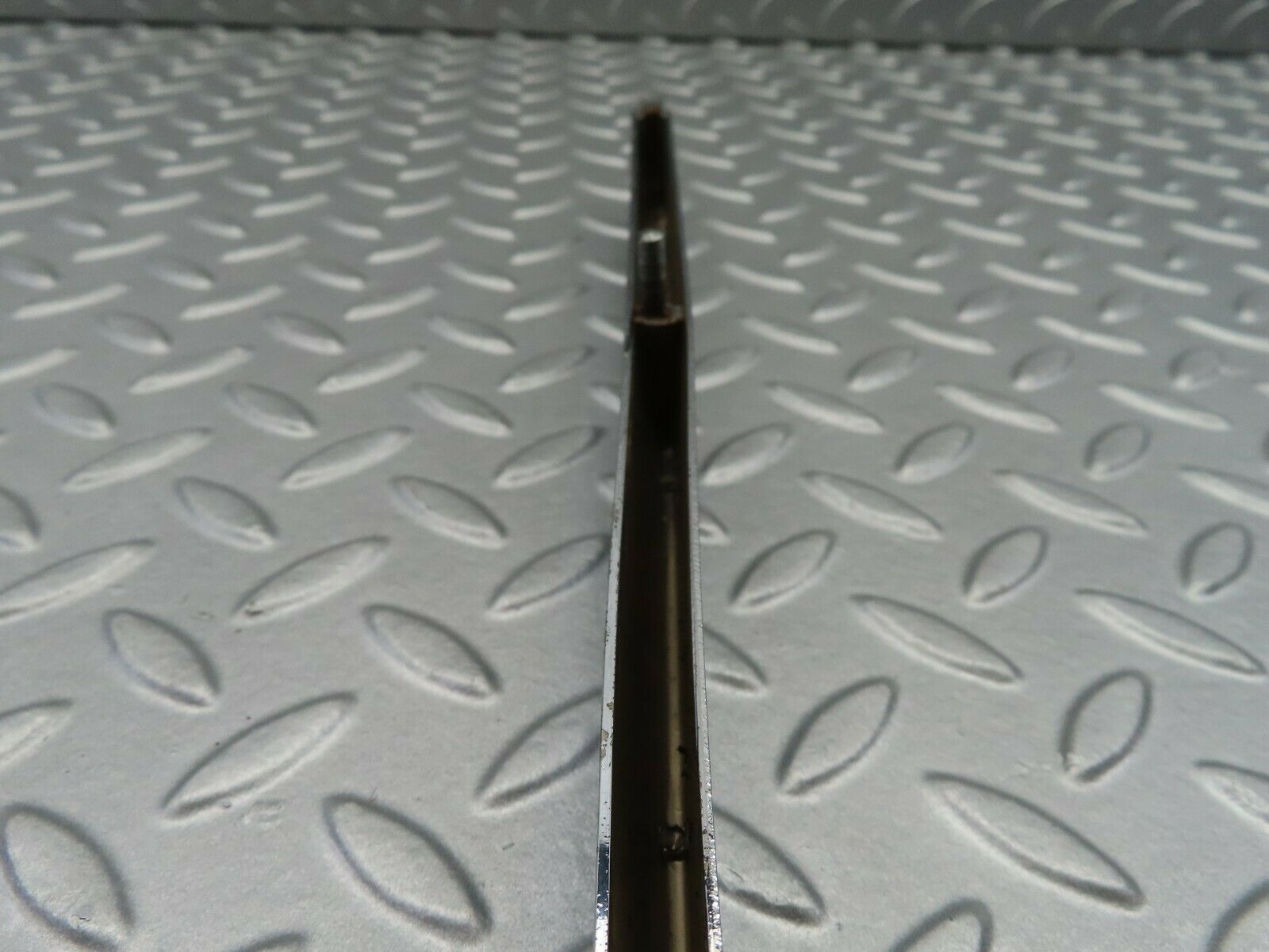 6877 Mercedes-Benz C107 350SLC Coupe Trunk Chrome Handle Moulding Right 1076901480