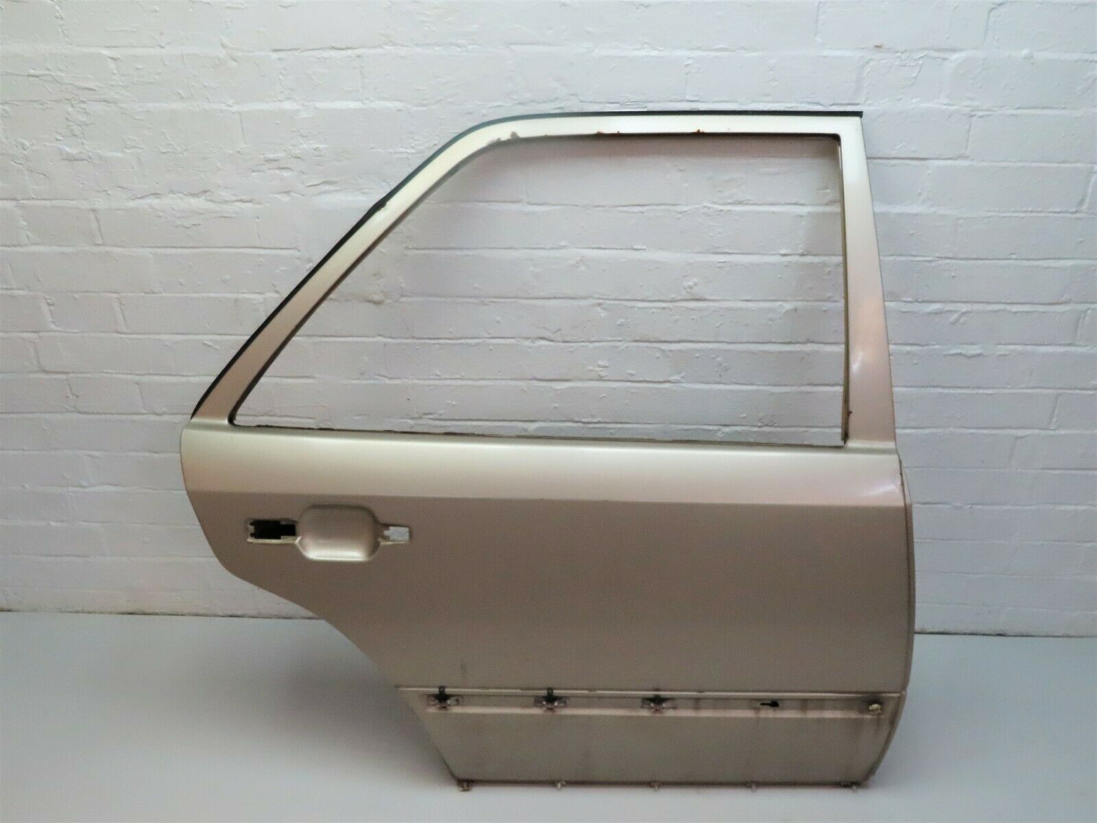 5418 Mercedes-Benz W124 230E Rear Right Door