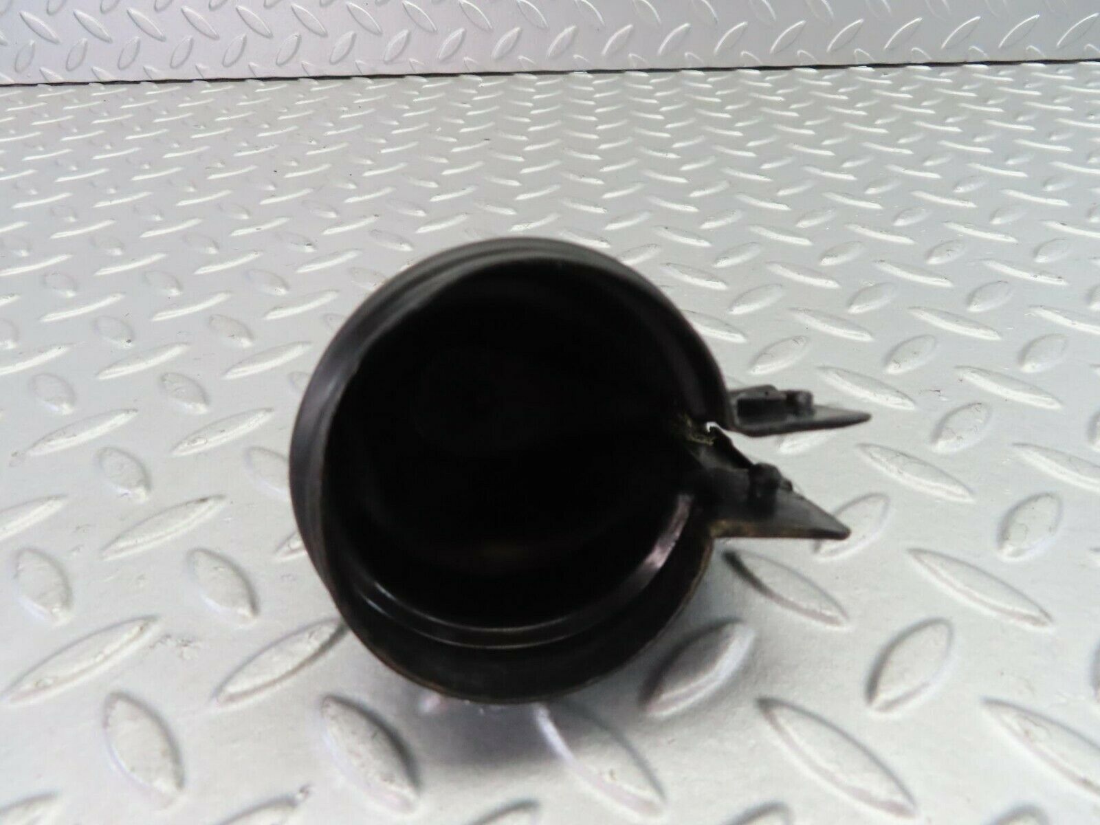 7531 Mercedes-Benz S123 230TE Wagon Ignition Coil Bosch 0001584003