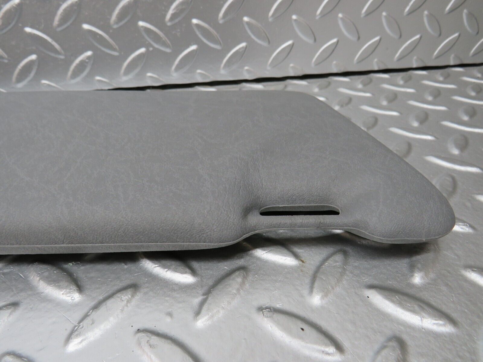 31275 Mercedes-Benz S124 220TE Wagon Sun Visor Right Side