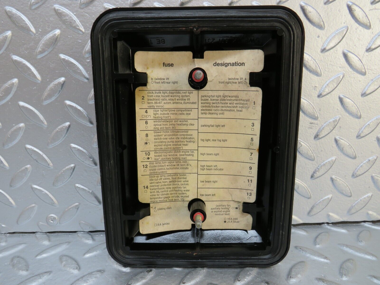 26895 Mercedes-Benz W123 240D Fuse Box Cover Lid 1235400082