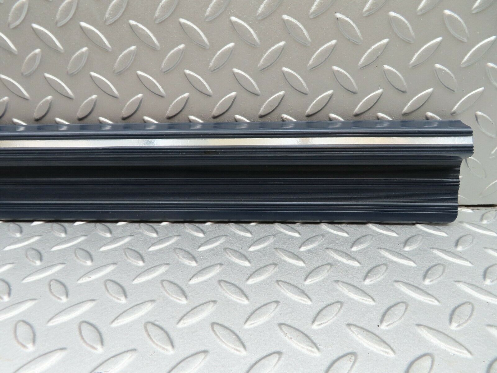 4917 Mercedes-Benz W123 230E Front Right Door Sill Trim Blue