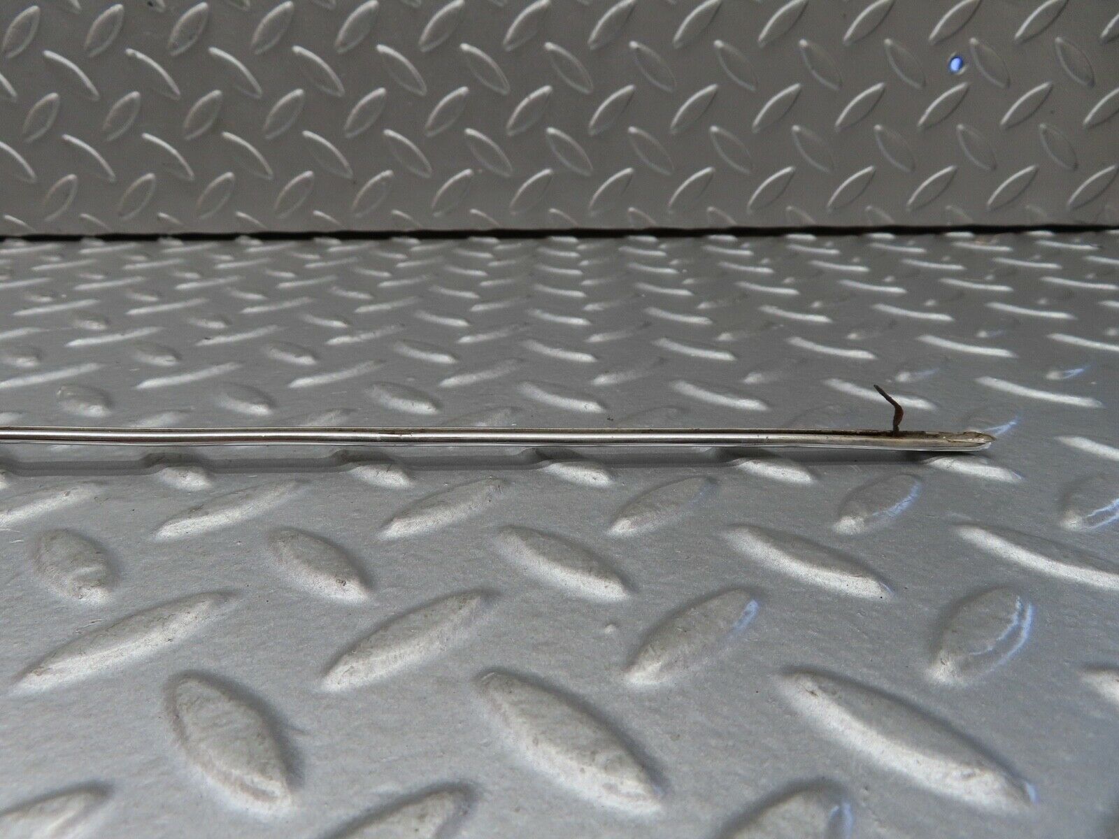 18766 Mercedes-Benz W120 W121 Ponton Front Right Door Card Chrome Trim