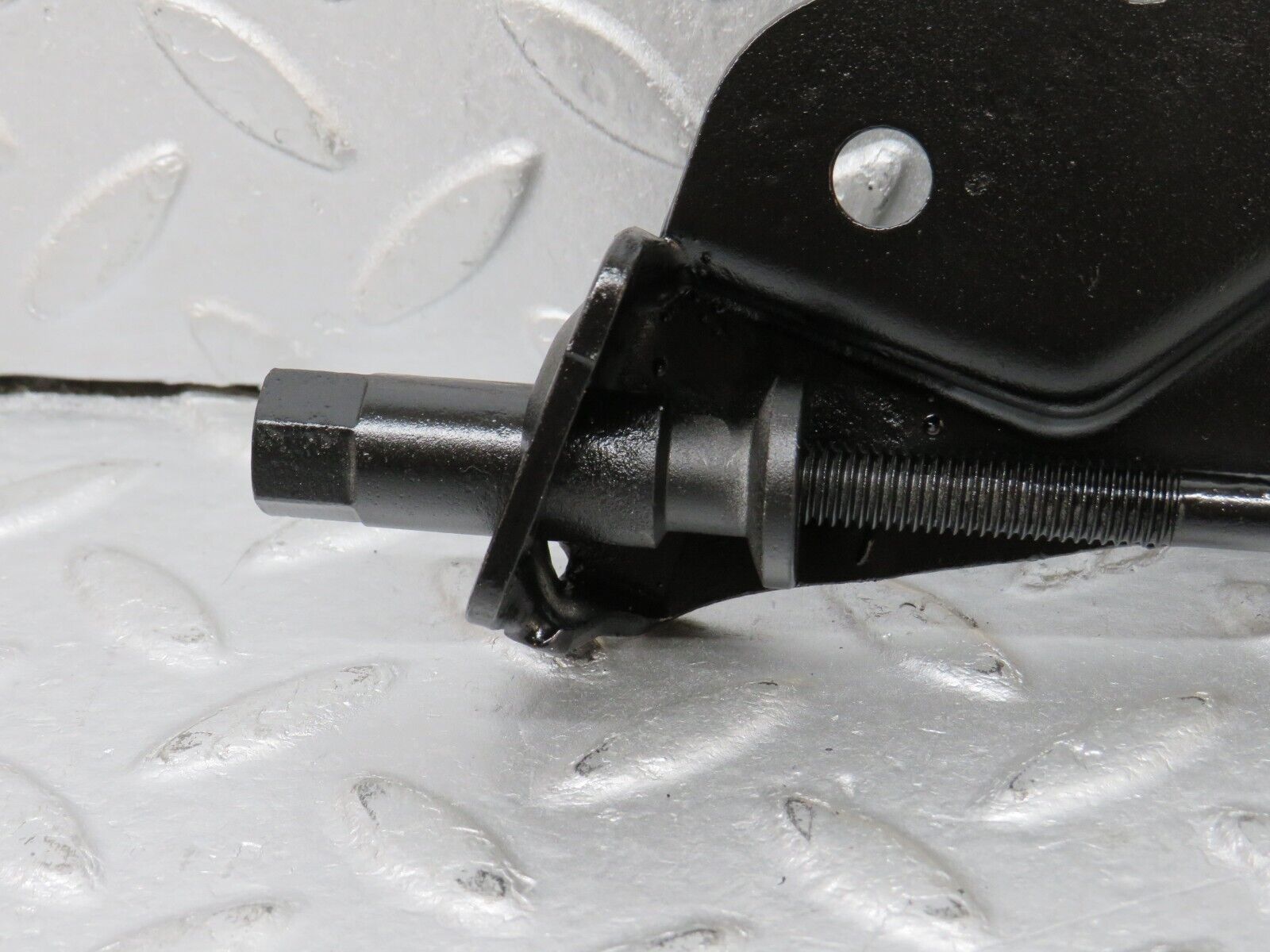 38925 Mercedes-Benz W201 190E 2.6L Alternator Generator Tensioner