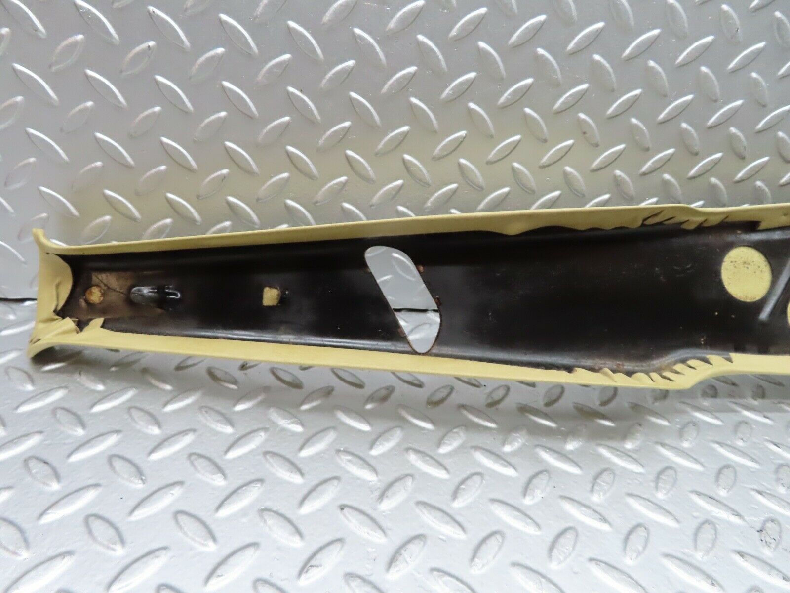 21042 Mercedes-Benz W123 230E B Pillar Cover Right Side Beige