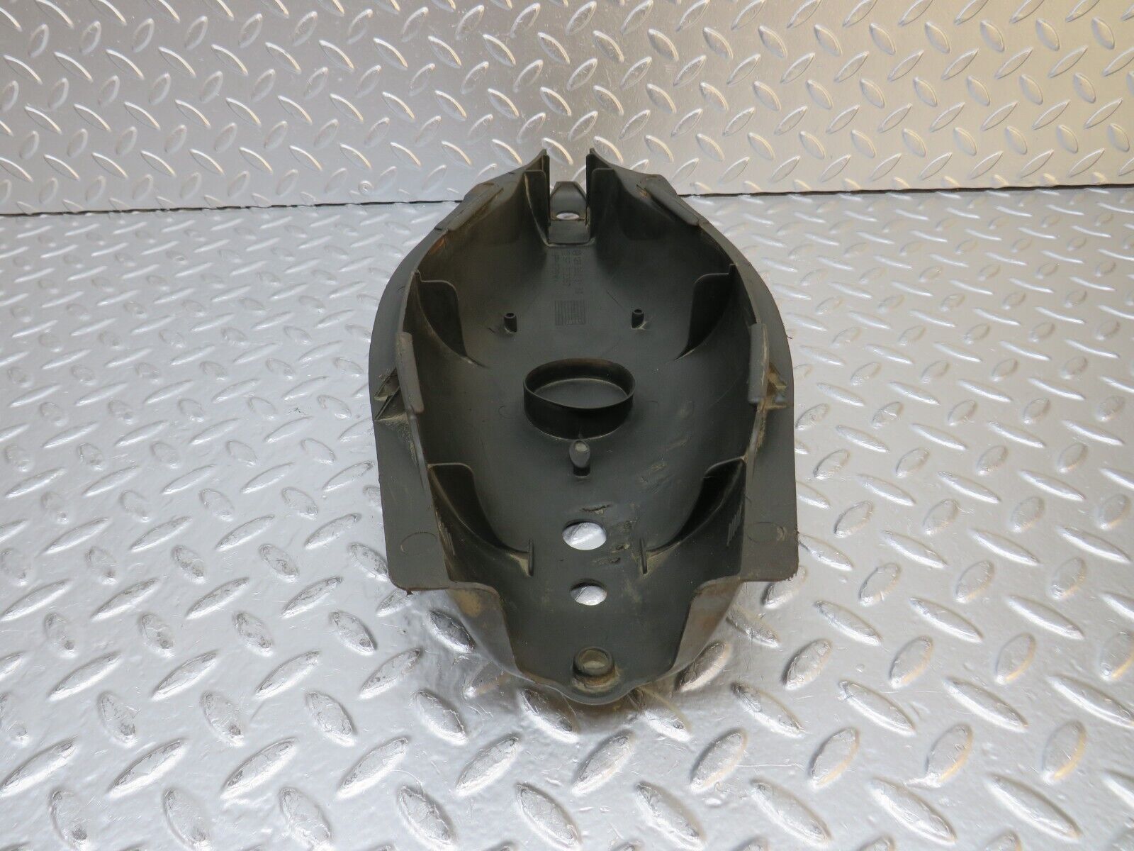 30420 Mercedes-Benz W124 230E Rear Control Arm Cover 1293520188