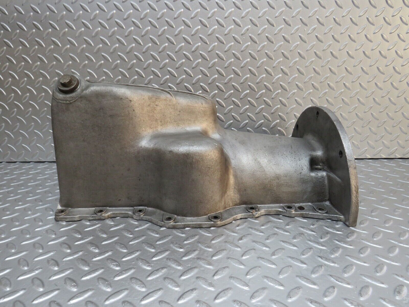 0336 Mercedes-Benz W120 180D Ponton Engine Oil Pan Aluminium 1810101913