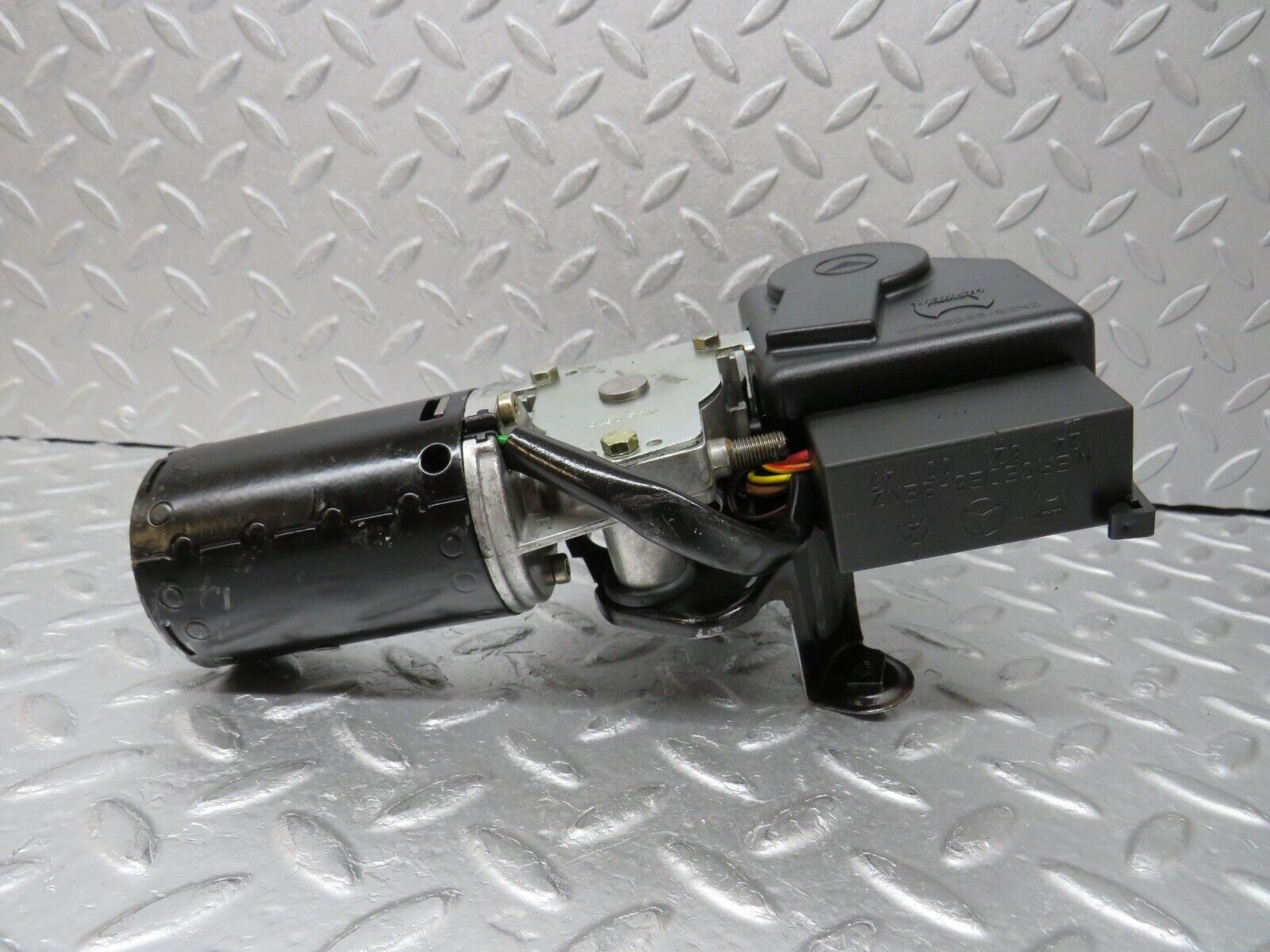 37011 Mercedes-Benz C126 420SEC Coupe Sunroof Motor Webasto & Relay 1248210047