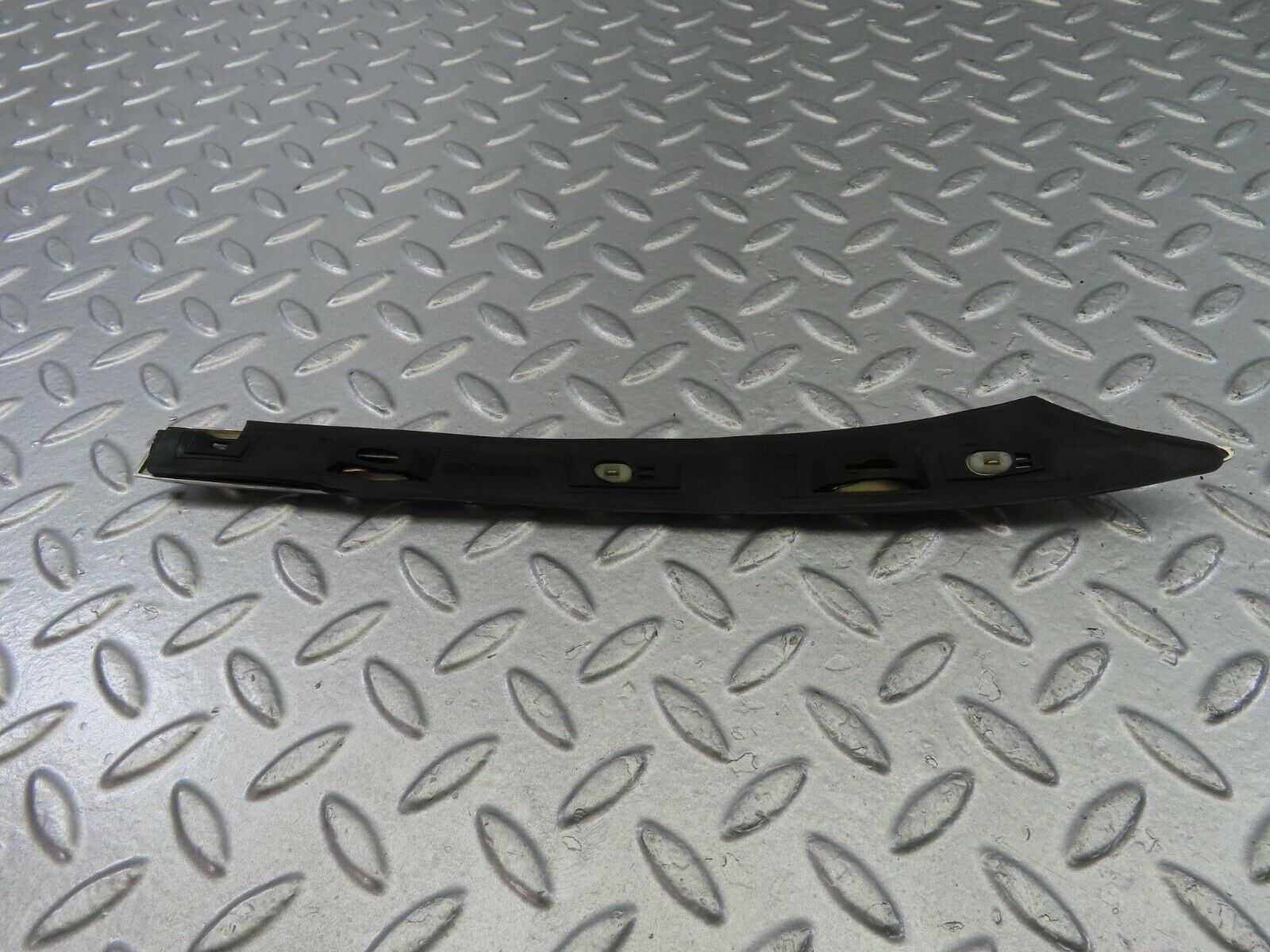 10861 Mercedes-Benz W123 230E C Pillar Exterior Trim Right 1236981097