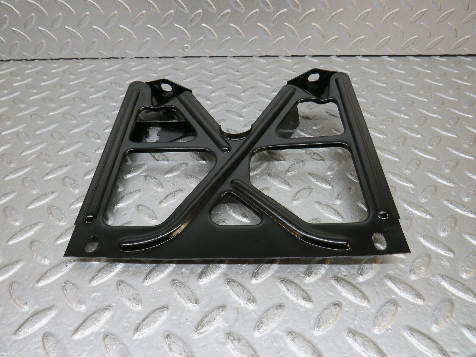 0860 Mercedes-Benz C107 350SLC Coupe Heater Blower Box Bracket Holder