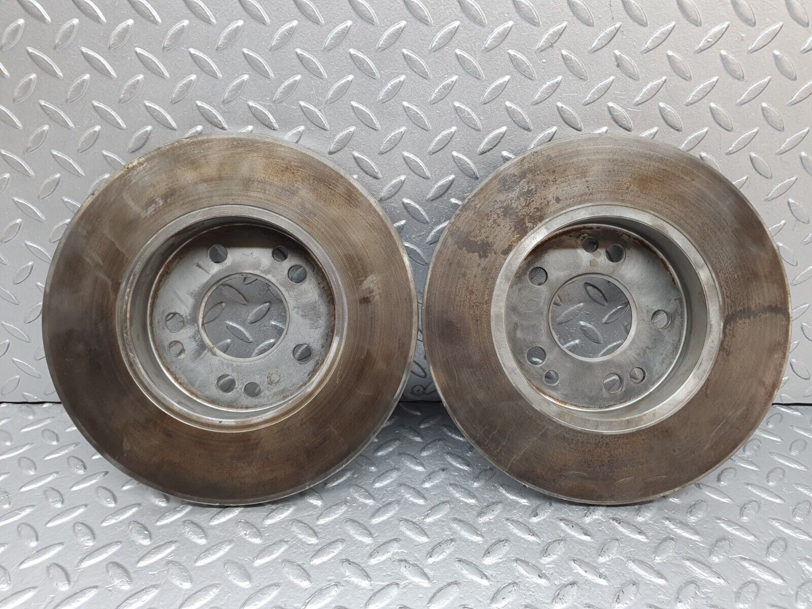 41585 Mercedes-Benz W124 200E Front Brake Disc Pair 284mm PAGID 52107