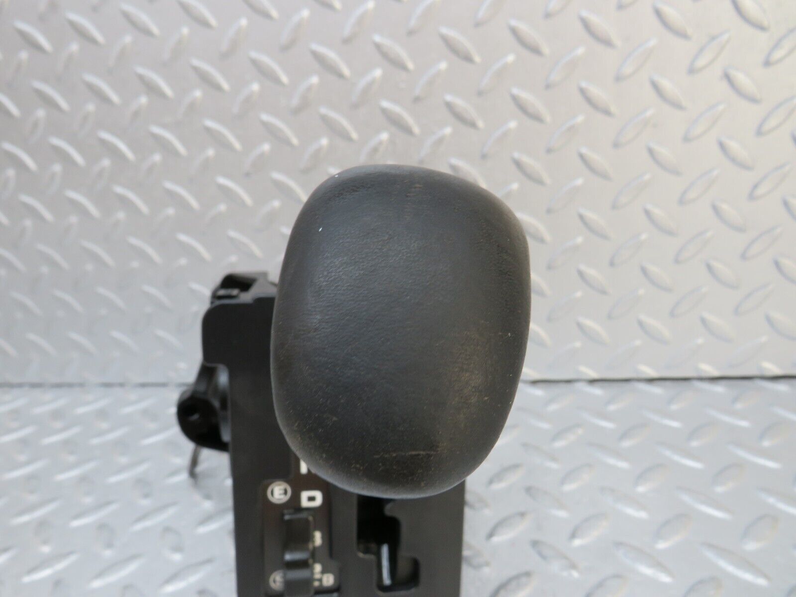 37042 Mercedes-Benz C126 420SEC Coupe Gear Shift Selector 1262670740