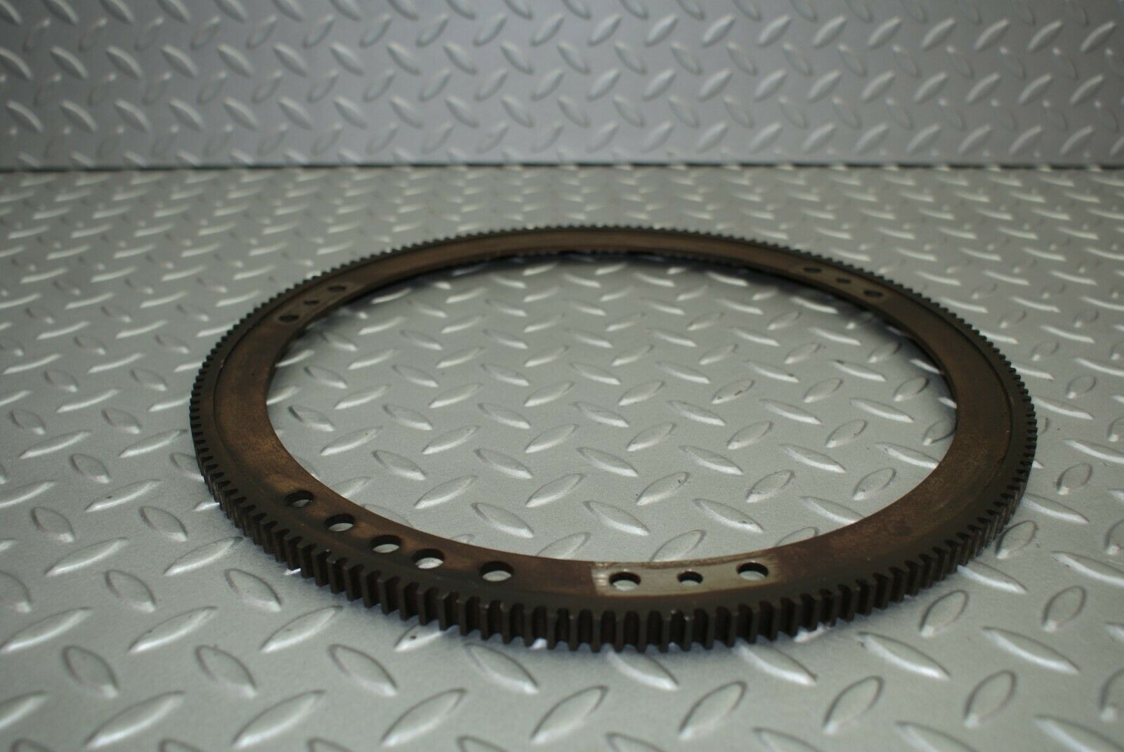 2546 Mercedes-Benz W116 350SE Flywheel Starter Ring