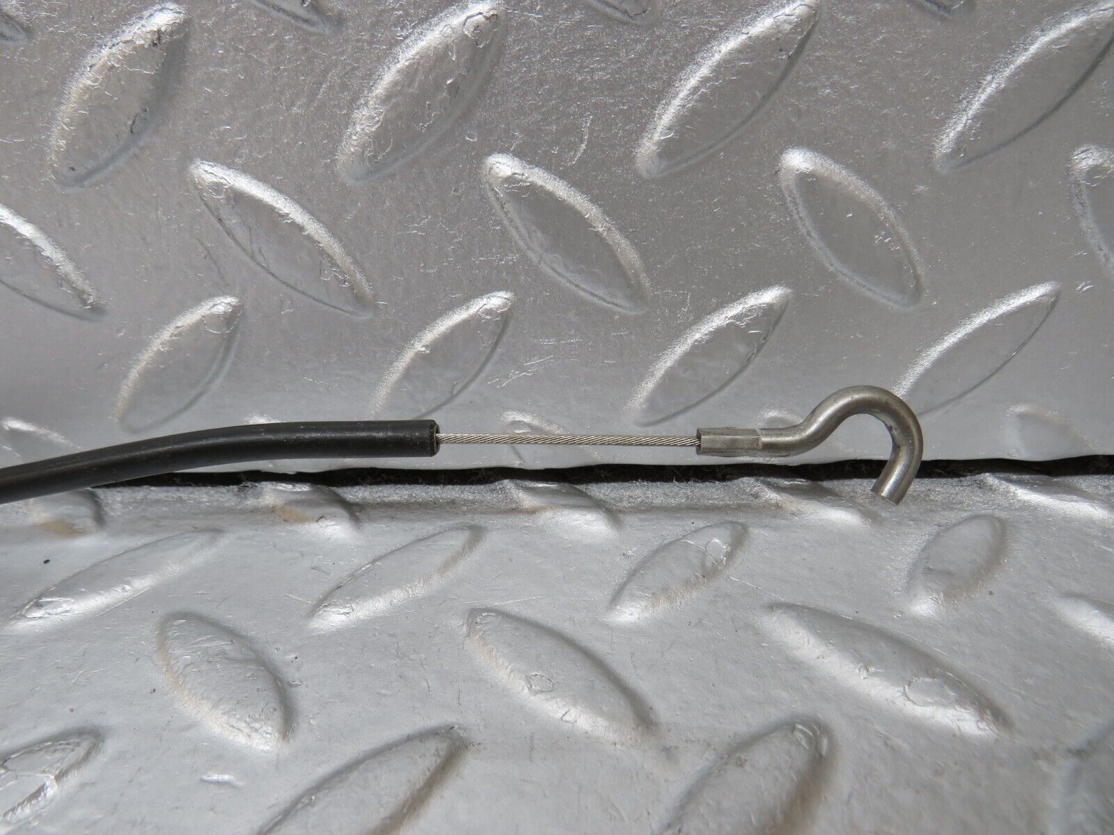 35076 Mercedes-Benz W210 320E Front Door Lock Cable