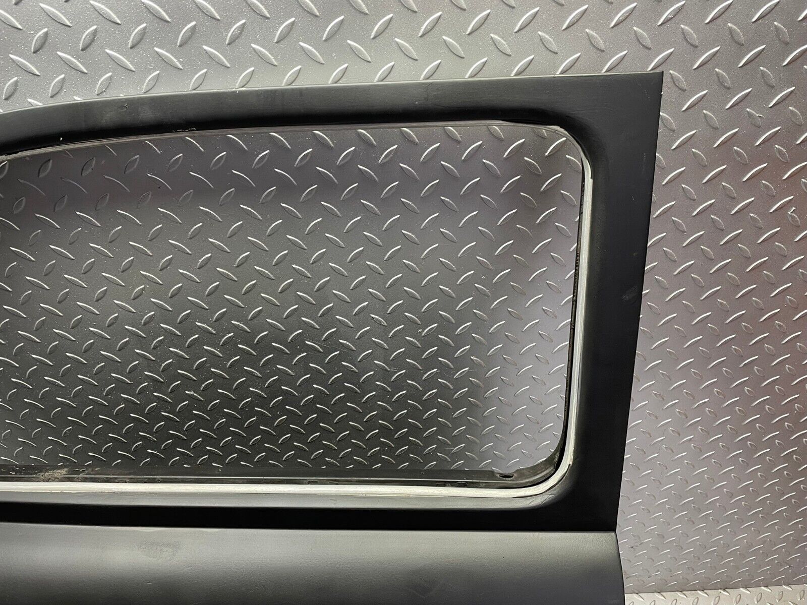 2691 Mercedes-Benz W120 PONTON Front Left Door