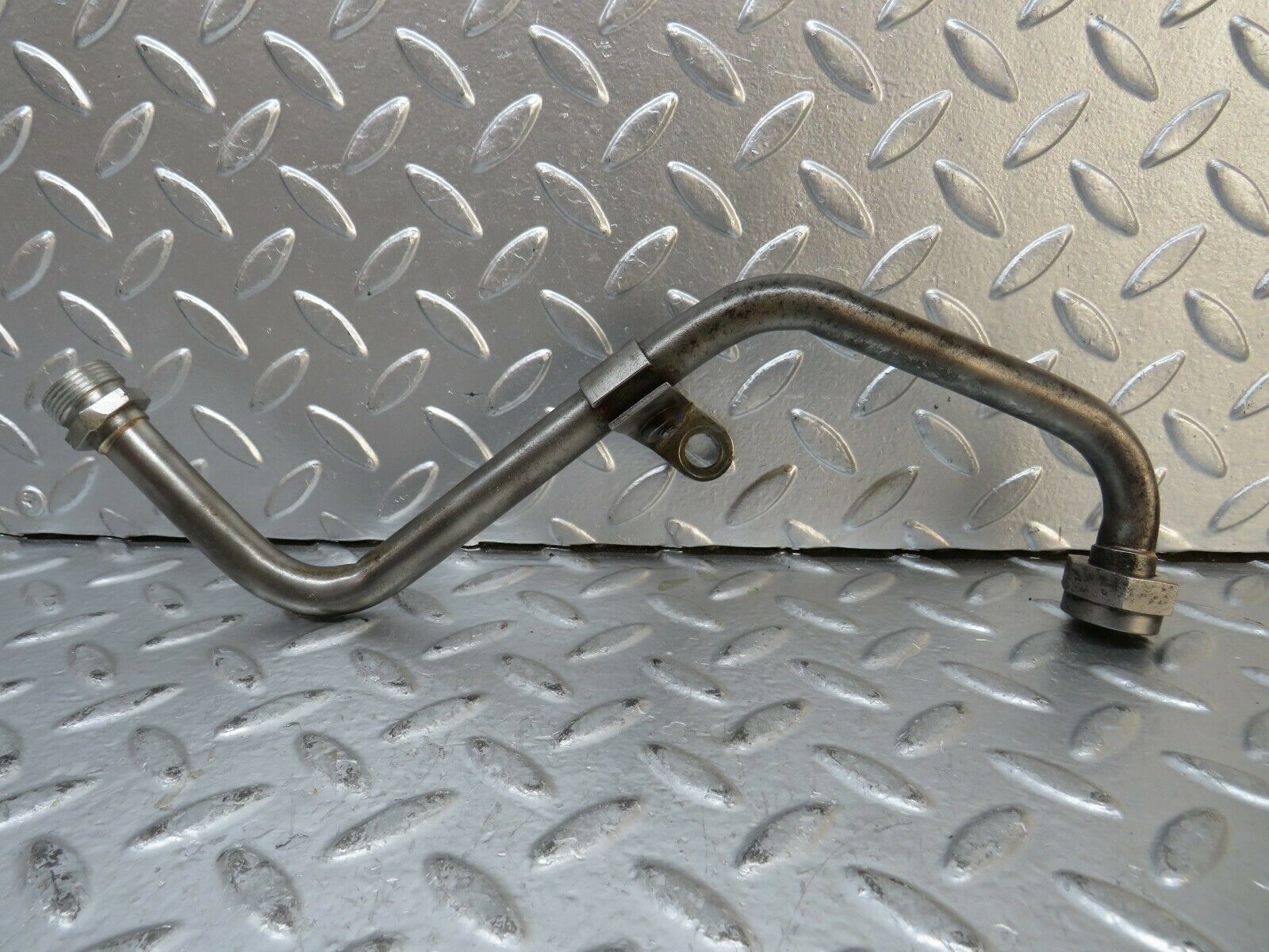 23635 Mercedes-Benz W114 280E Air Intake Pipe