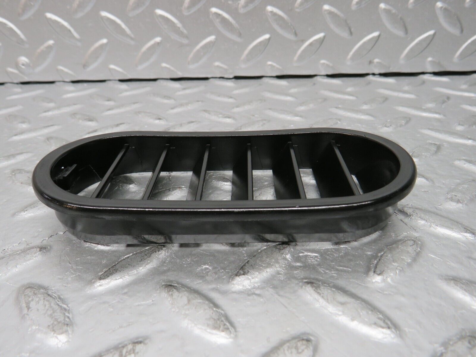 30054 Porsche 924 Door Air Vent Grill 477819175