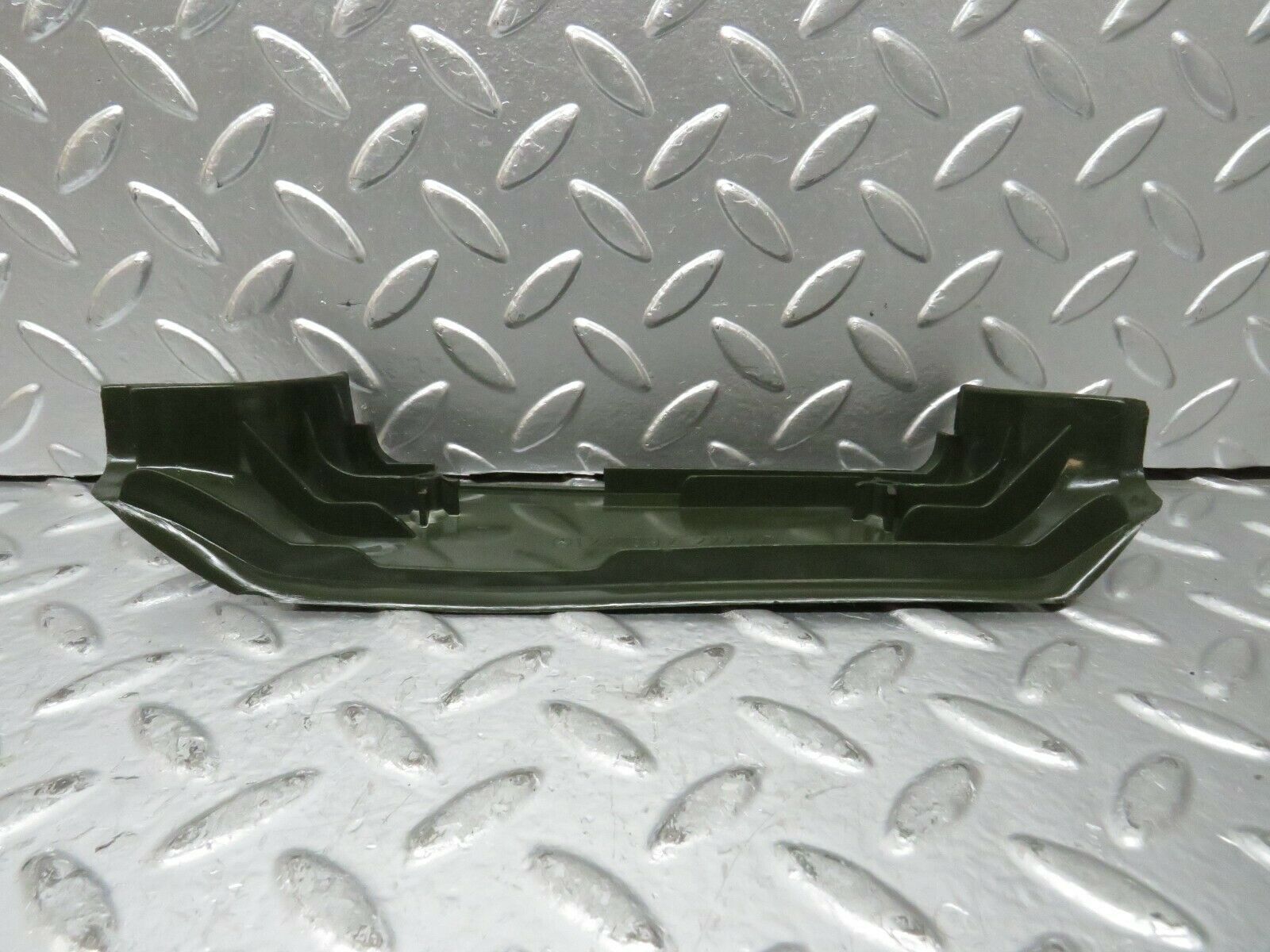23705 Mercedes-Benz W123 B Pillar Bottom Cover Right Side Green 1236922222