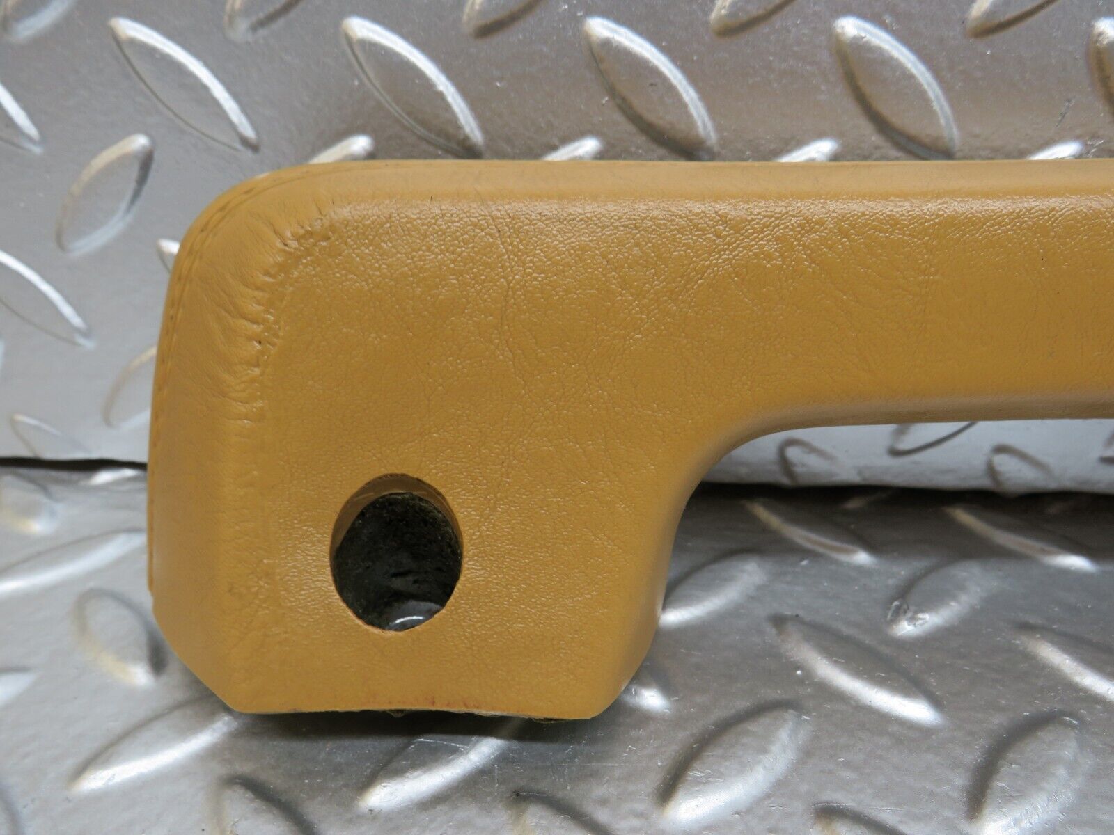 25438 Mercedes-Benz W123 200 Interior Door Handle Rear Right