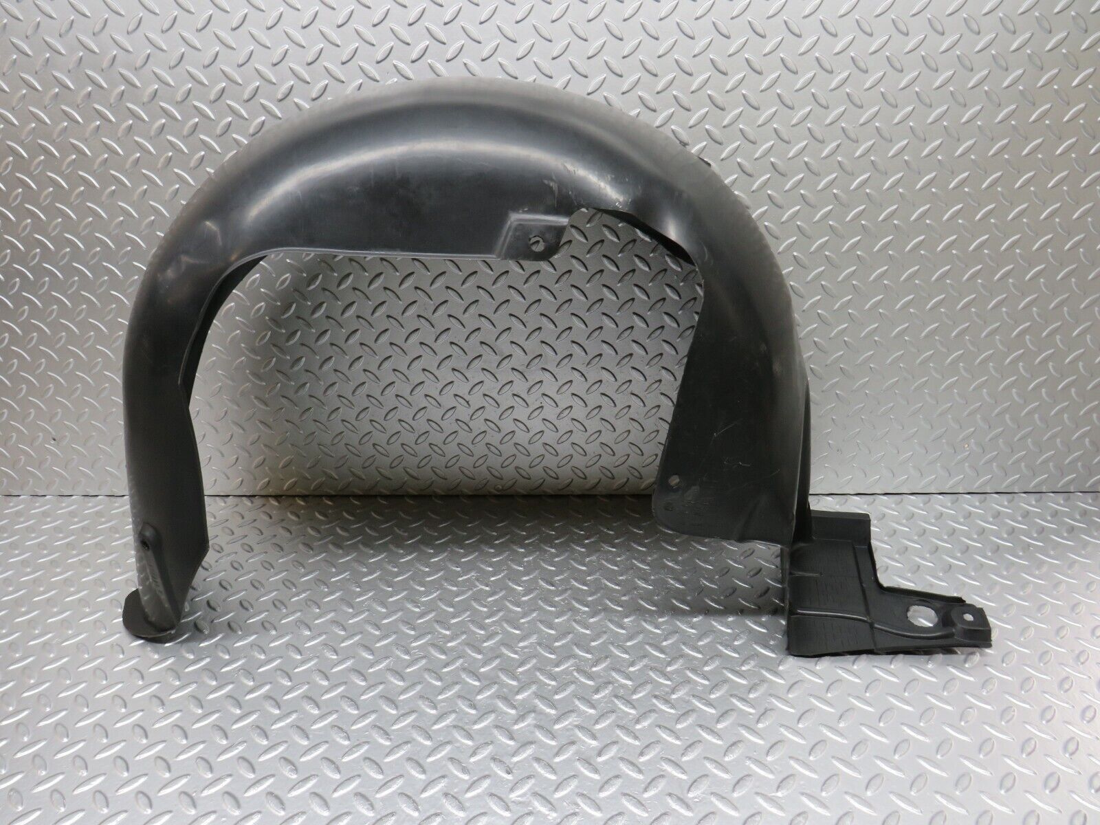 34787 Mercedes-Benz W210 320E Front Right Inner Fender Wing Splash Guard 2106988630