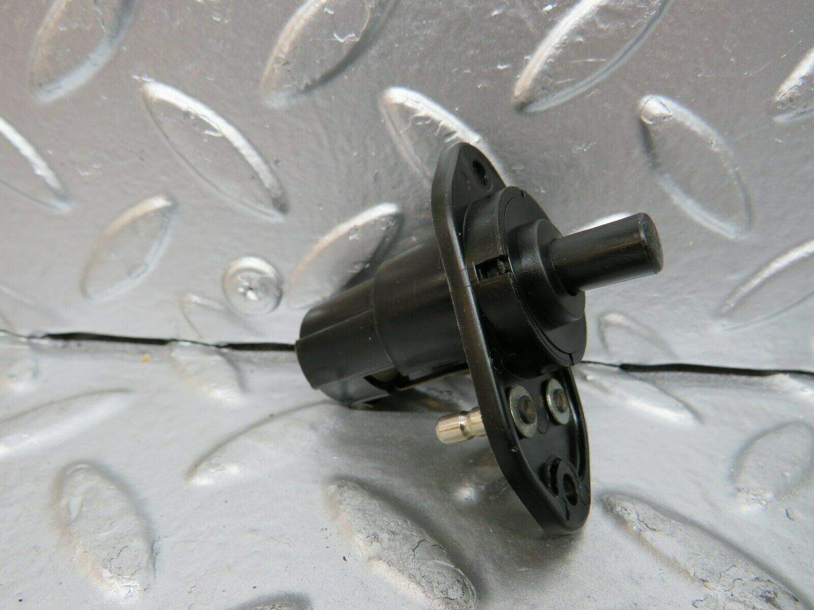 24516 Mercedes-Benz W108 Trunk Light 1108250041