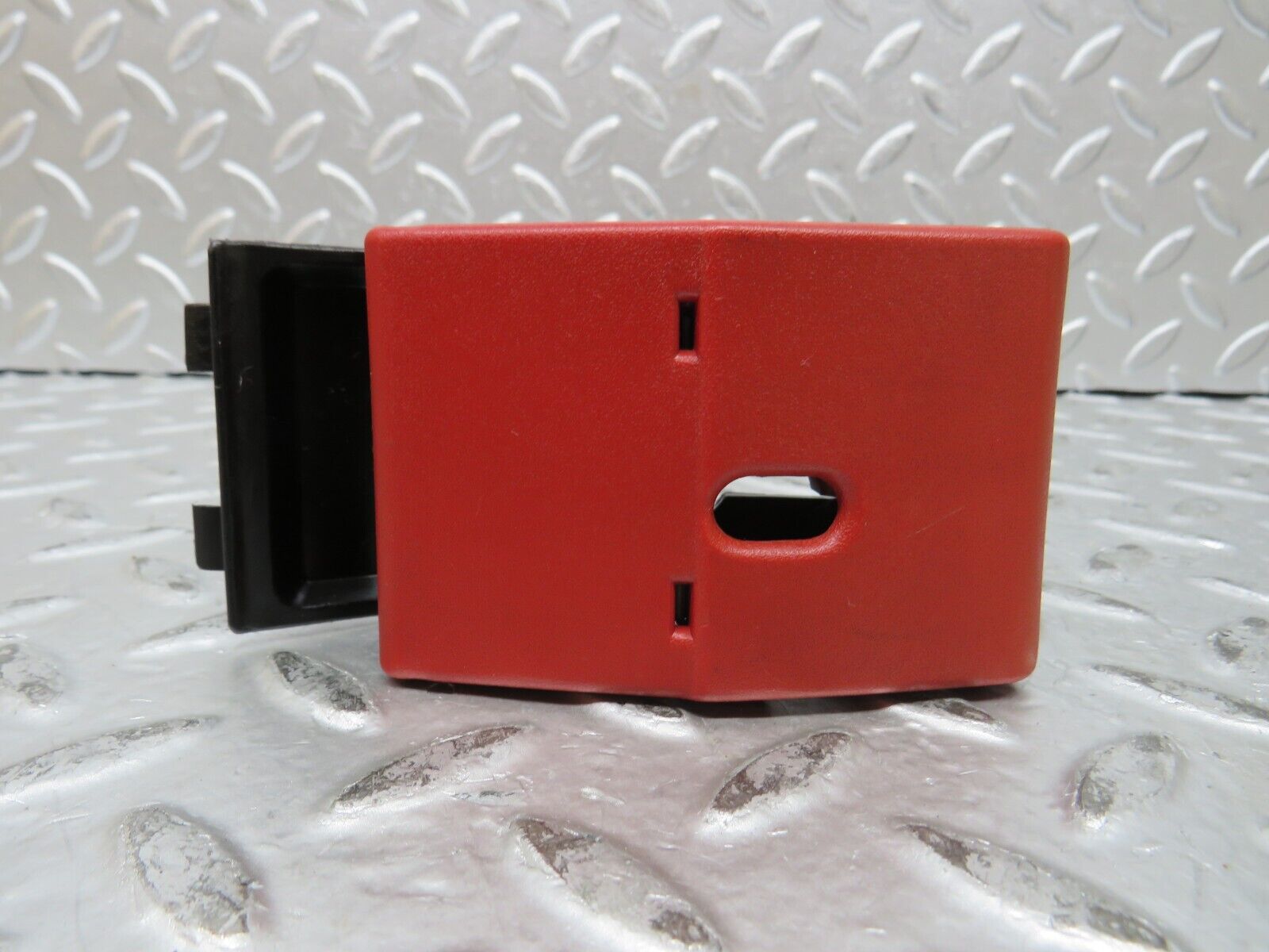 27577 Mercedes-Benz S124 300TE Wagon Hood Opener Bonnet Opener Release