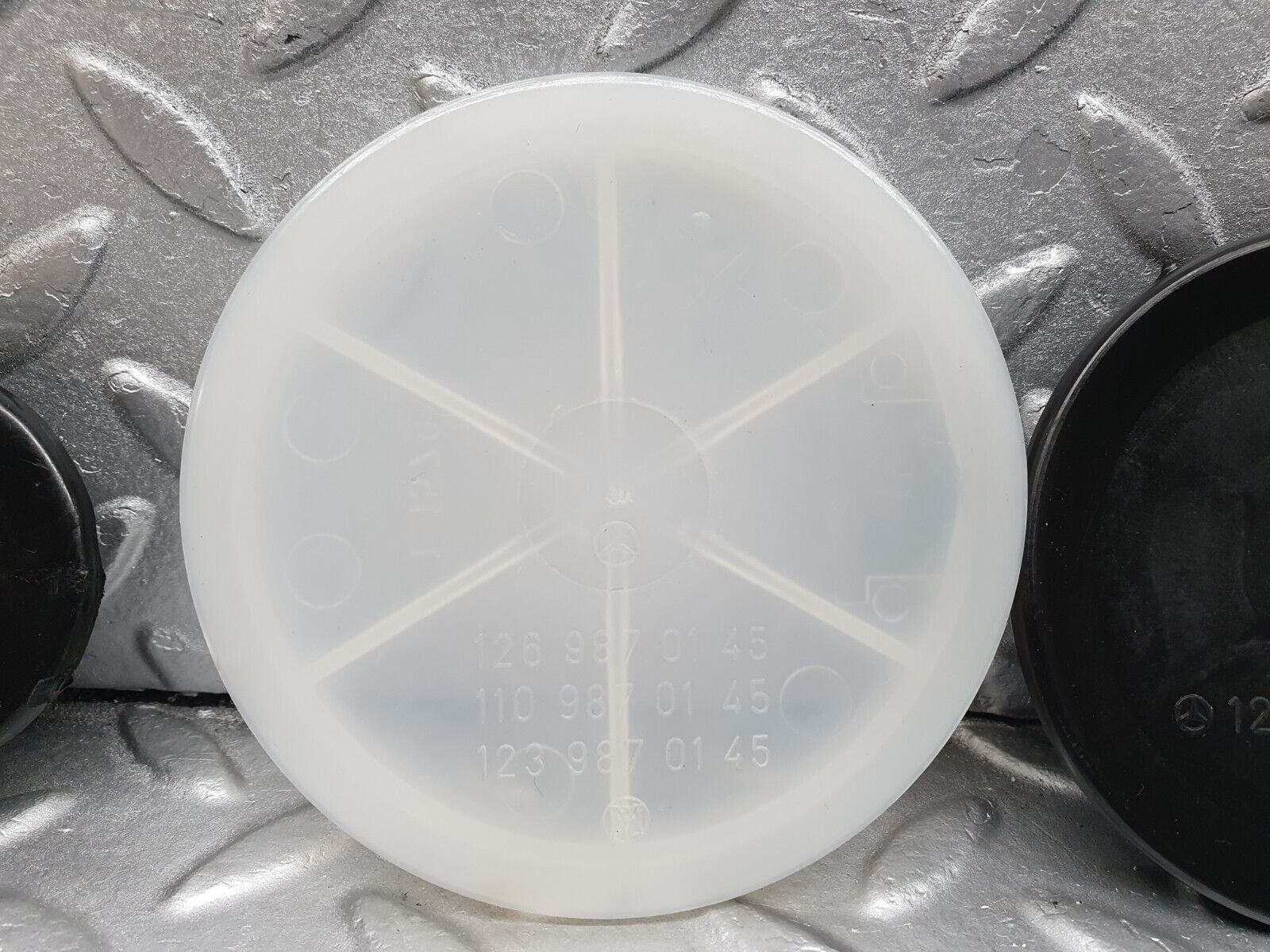 41002 Mercedes-Benz W126 300SE Trunk Boot Access Cover Panel Set 1156930030 11669010027 1269870145 1269870045