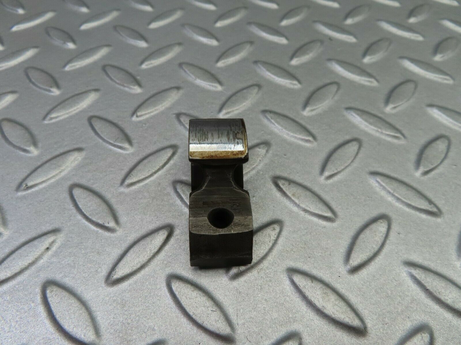 6289 Mercedes-Benz W126 380SE Rocker Arm