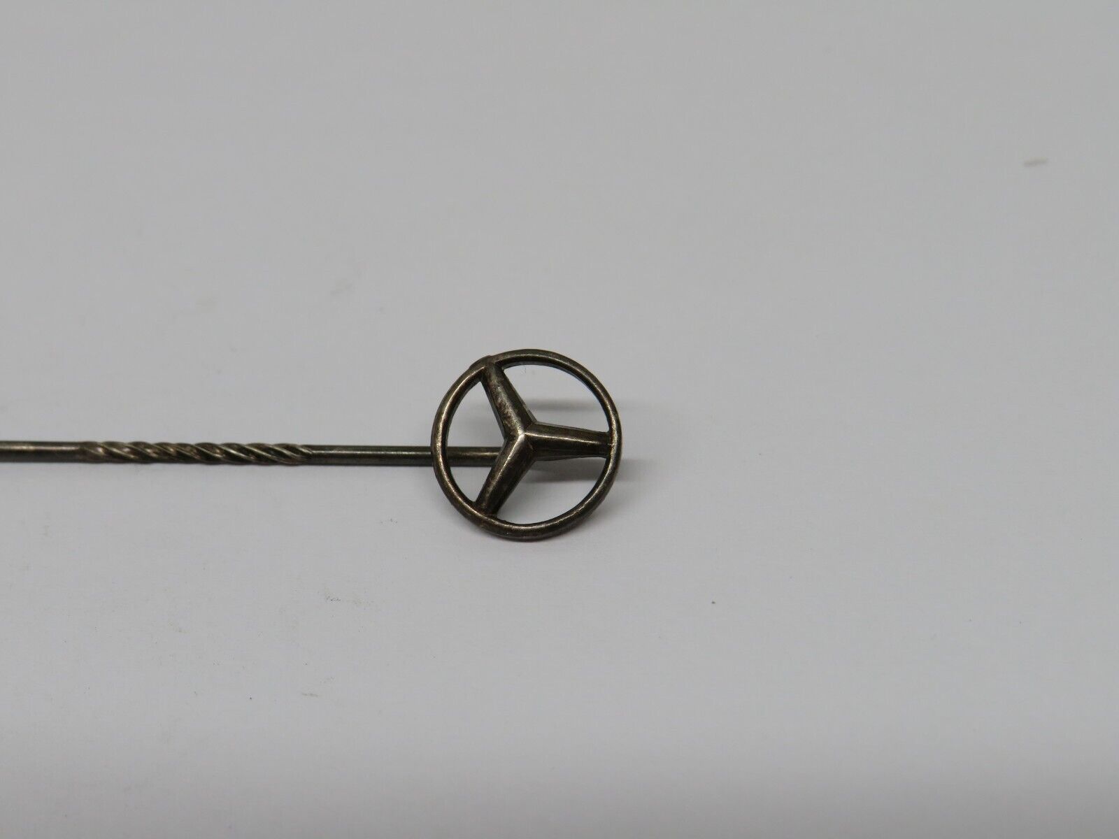 37503 Mercedes-Benz Vintage Lapel Pin Badge