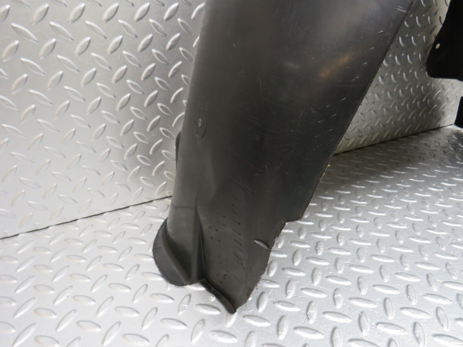 34788 Mercedes-Benz W210 320E Front Left Inner Fender Wing Splash Guard 2106988530