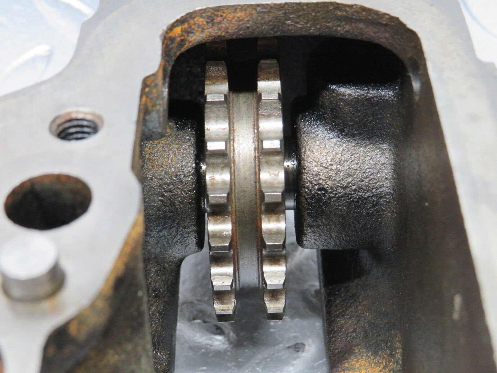 31138 Mercedes-Benz W123 200D Cylinder Head 6150162301