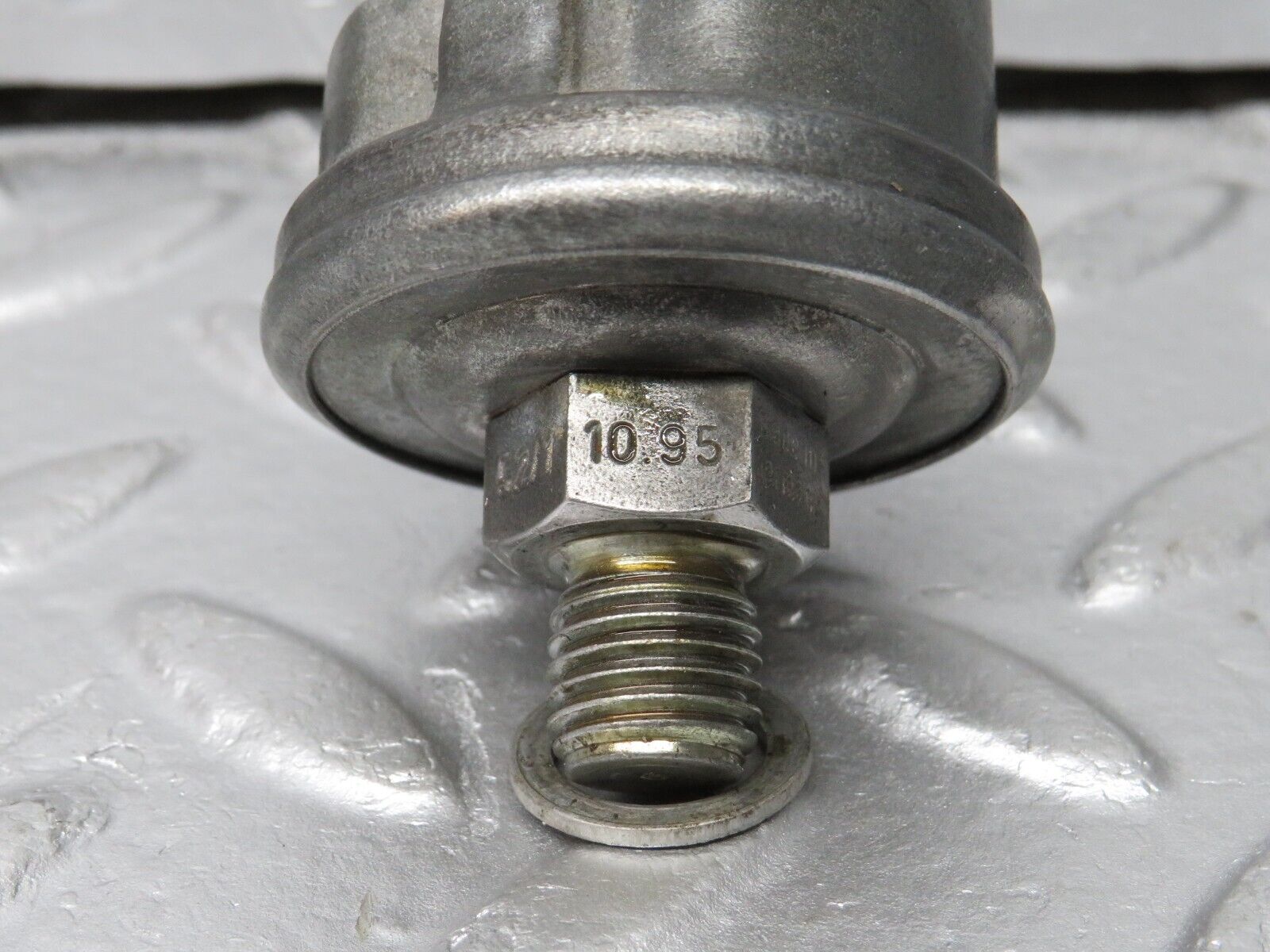 39712 Mercedes-Benz R129 320SL Coupe Oil Pressure Sensor 0065429417