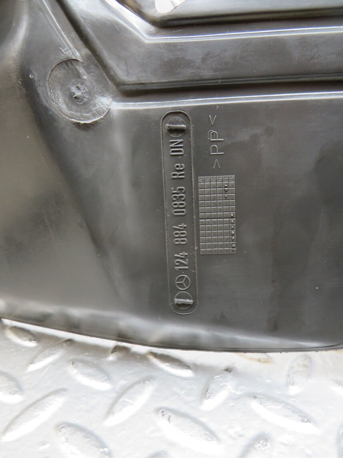 26496 Mercedes-Benz C124 220CE Front Right Inner Fender Wing Splash Guard 1248840735