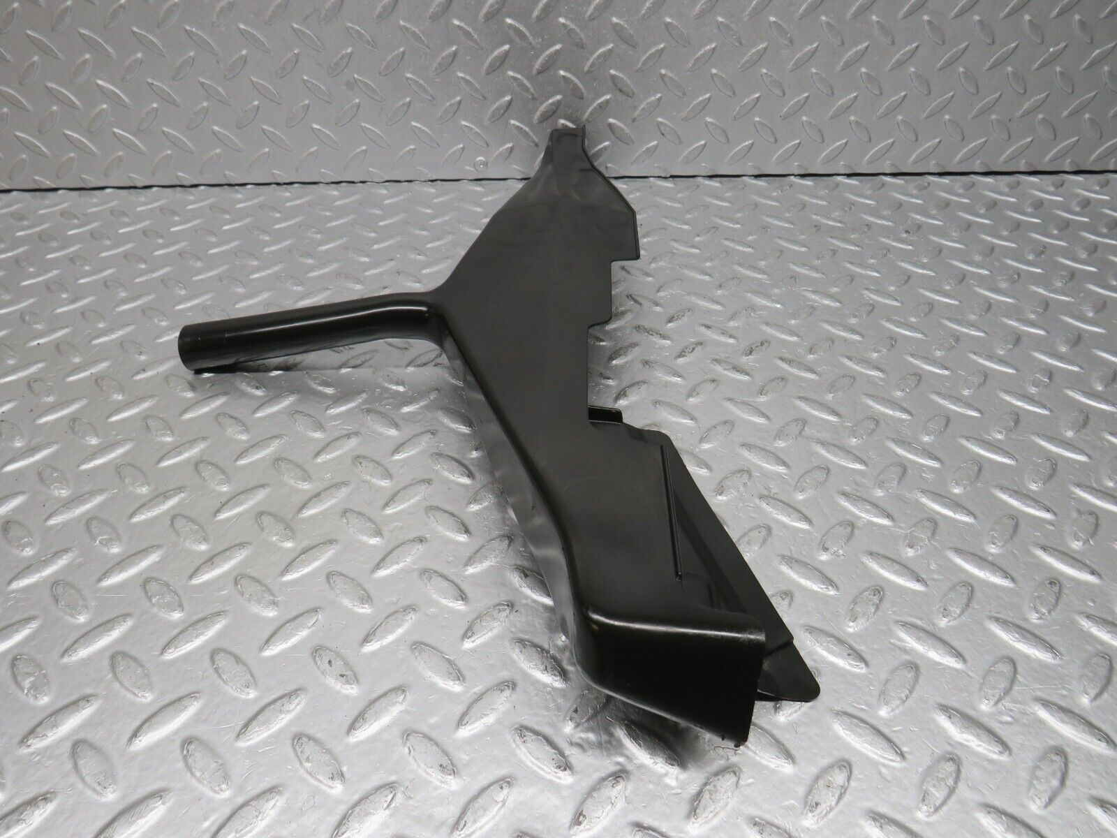 39338 Mercedes-Benz R129 320SL Coupe Windscreen Drain Channel Right 1296280273