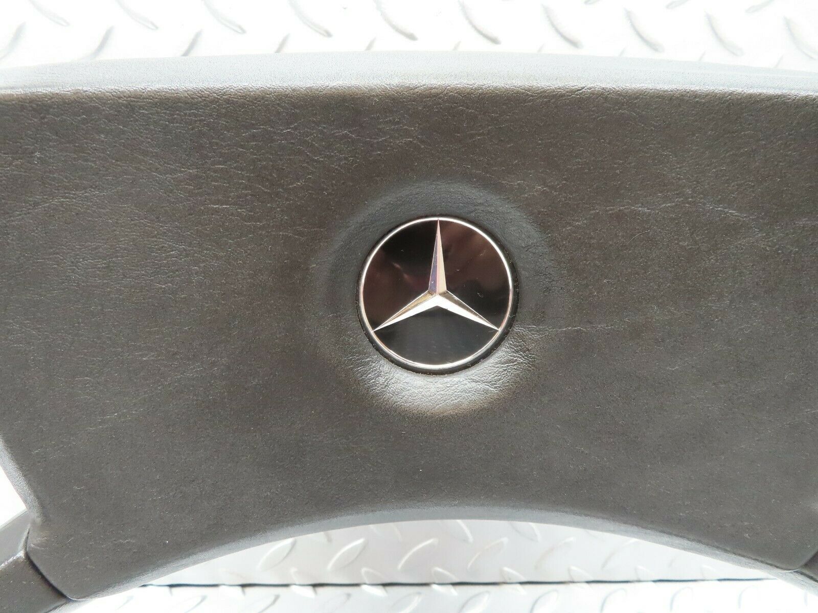 3752 Mercedes-Benz S123 200T Wagon Steering Wheel 1264640017