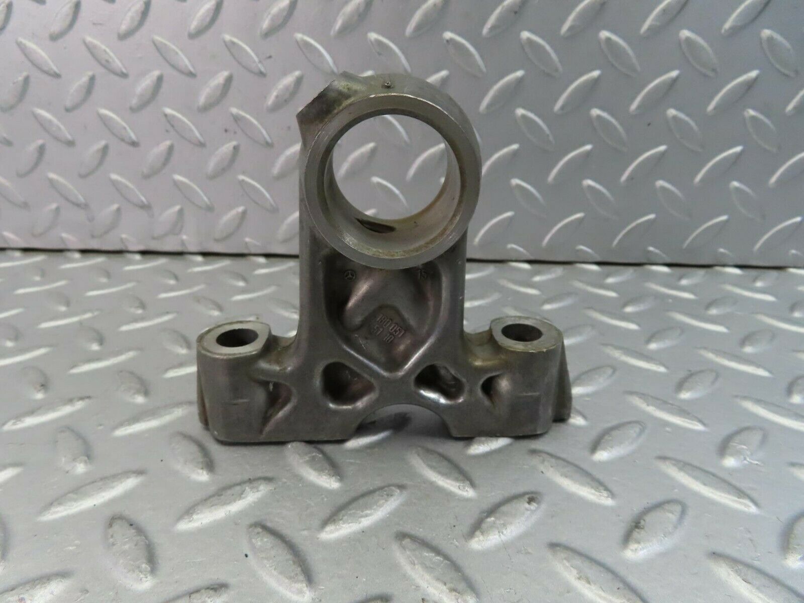 9108 Mercedes-Benz W108 Camshaft Tower Bearing 1800515110