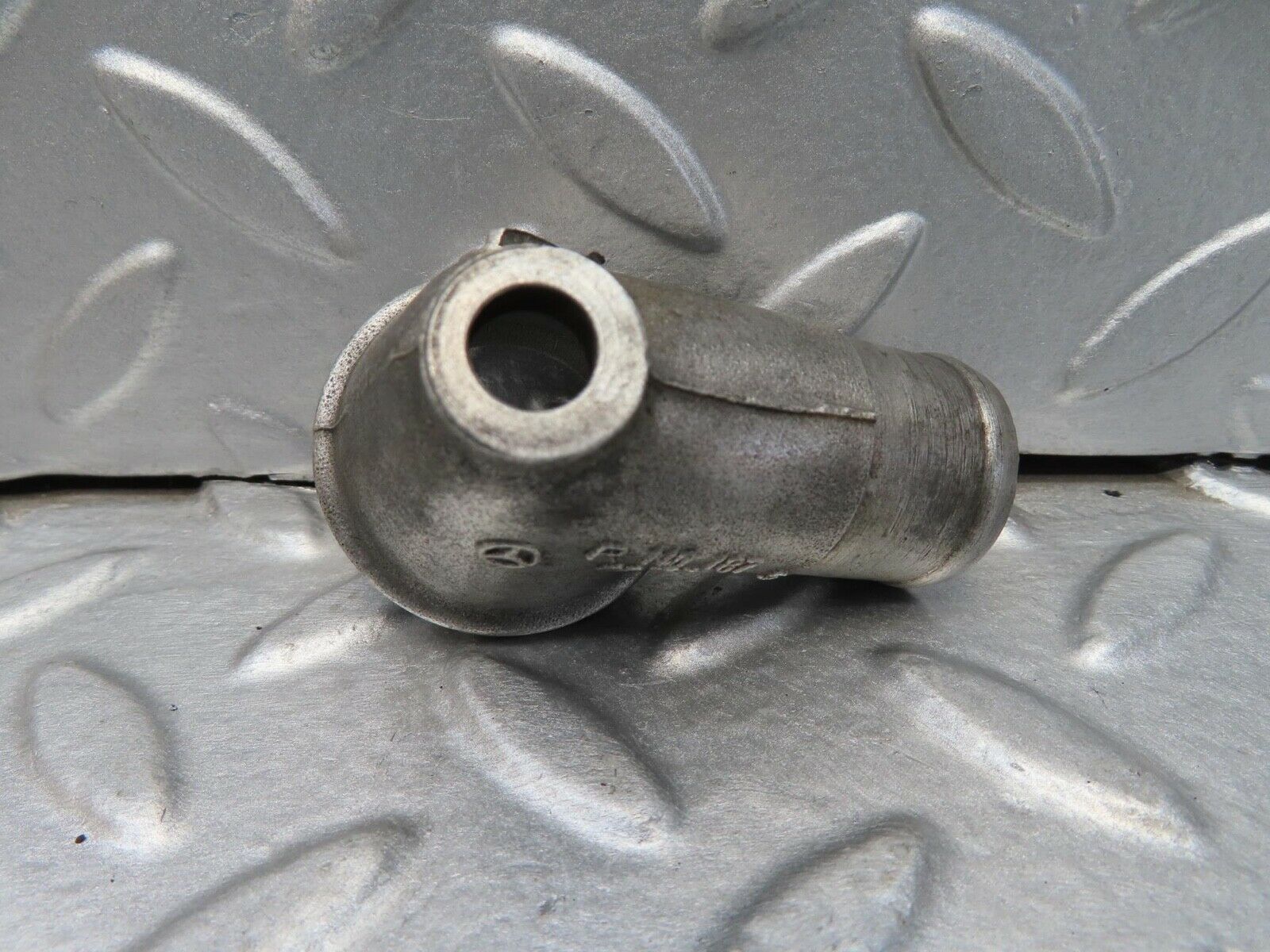 16033 Mercedes-Benz W123 280E Engine Oil Return Pipe 1101870226