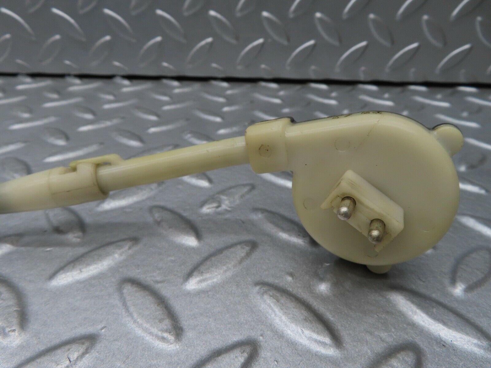 16889 Mercedes-Benz C123 280CE Coupe Heater Regulator