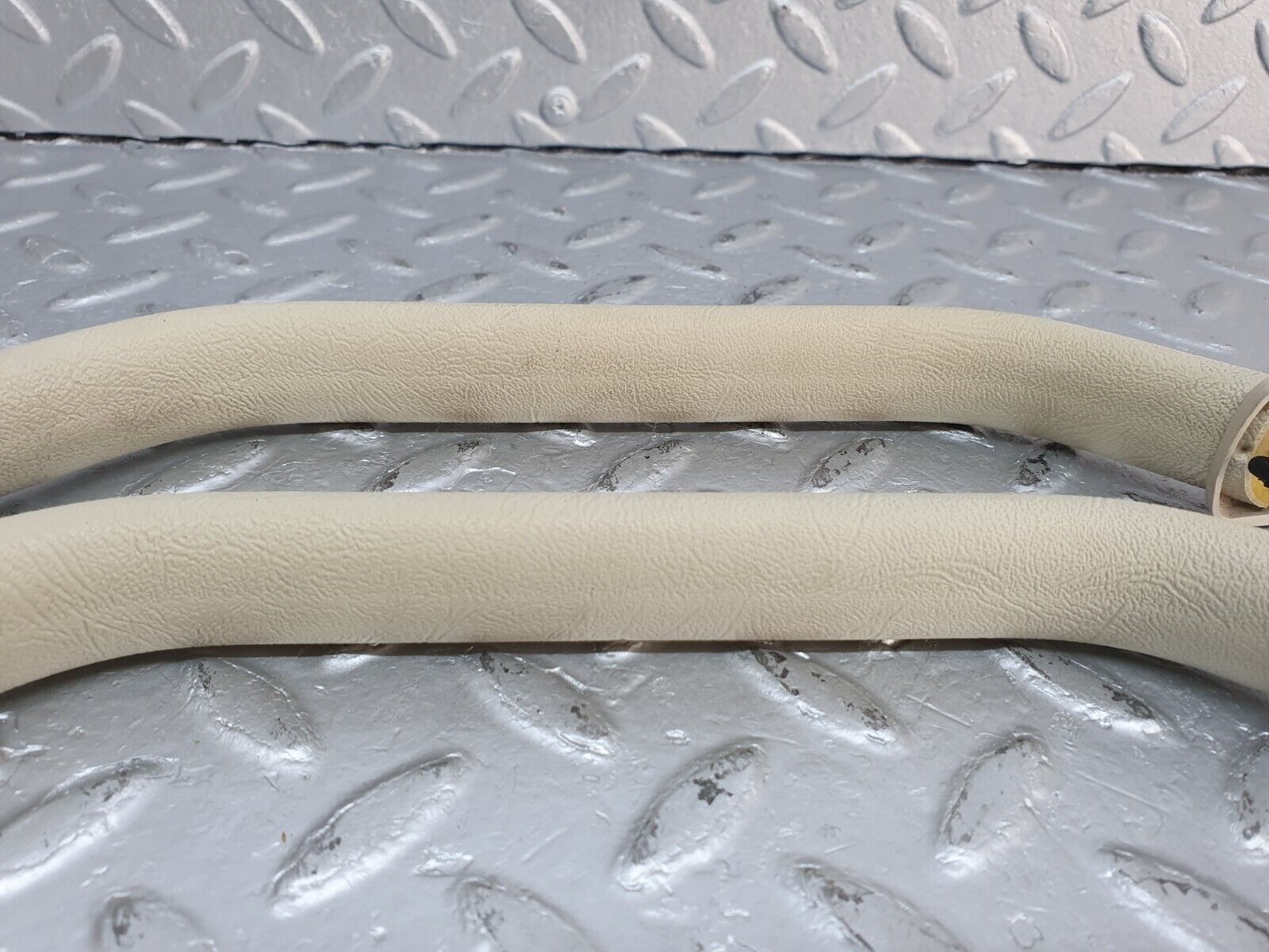 41061 Mercedes-Benz W126 300SE Interior Roof Grab Handle Set