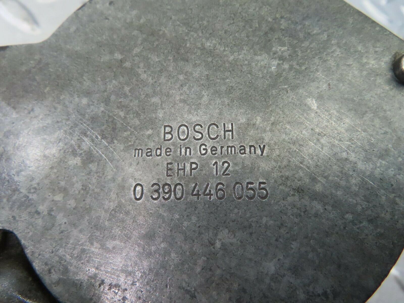 8907 Mercedes-Benz W108 Wiper Motor Bosch 0390446050