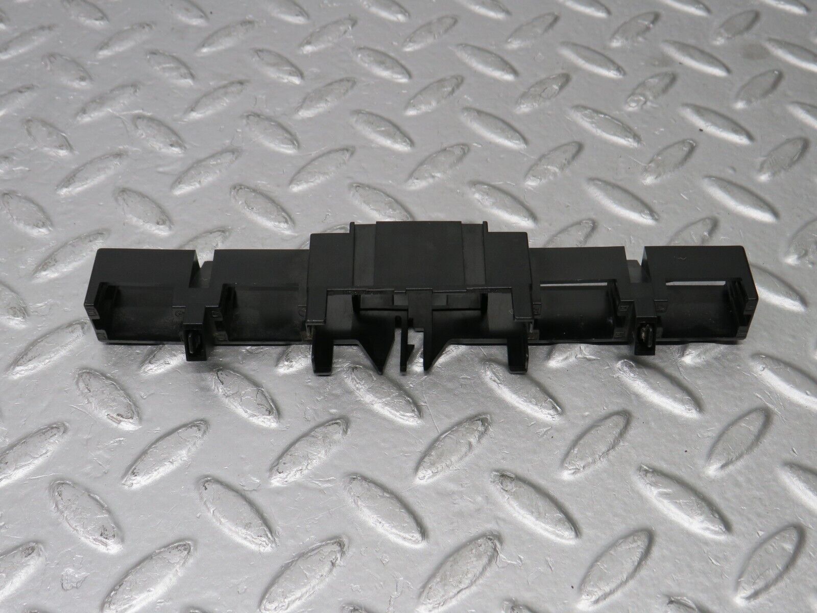 38388 Mercedes-Benz R129 280SL Coupe Connector Holder 1295451340