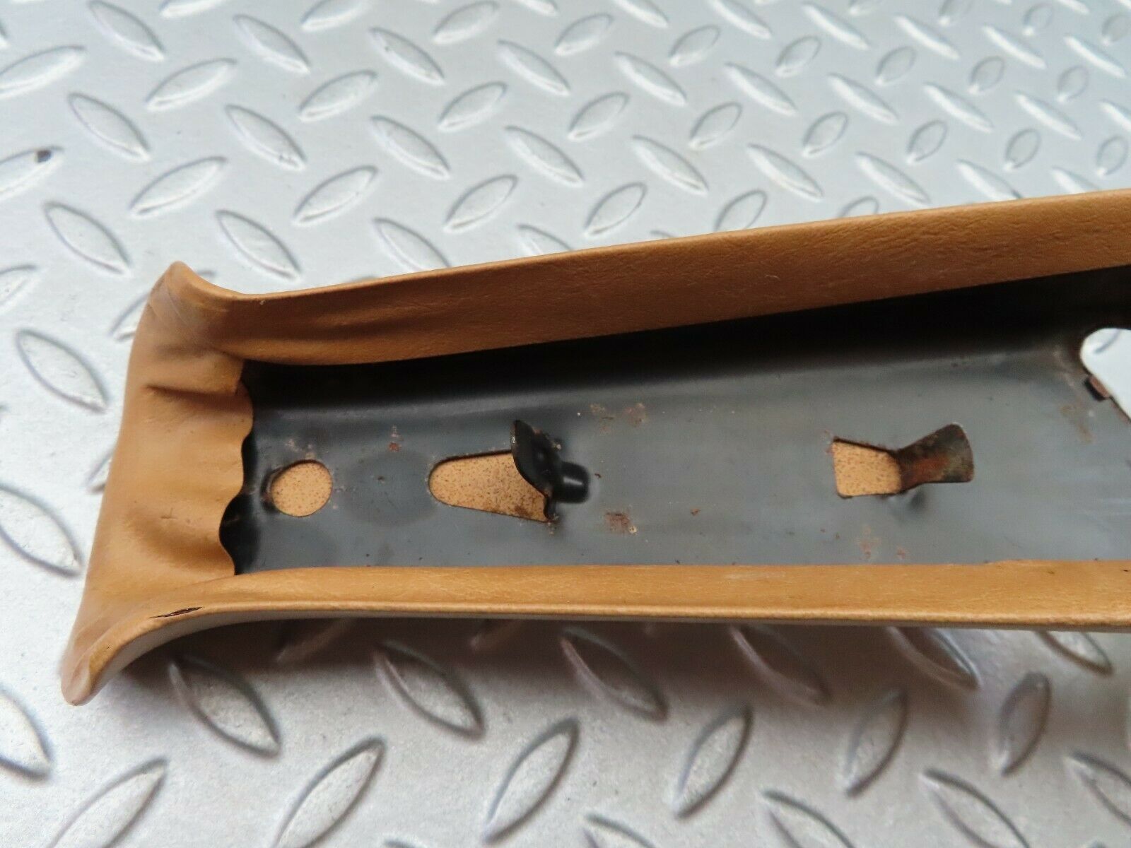 5830 Mercedes-Benz W123 200 B Pillar Cover Right Side