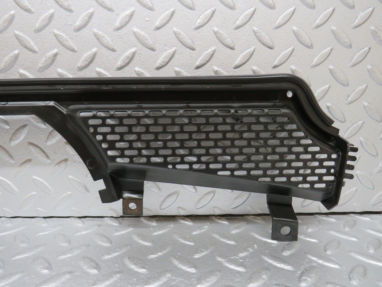 39360 Mercedes-Benz R129 320SL Coupe Windscreen Wiper Motor Cover Panel