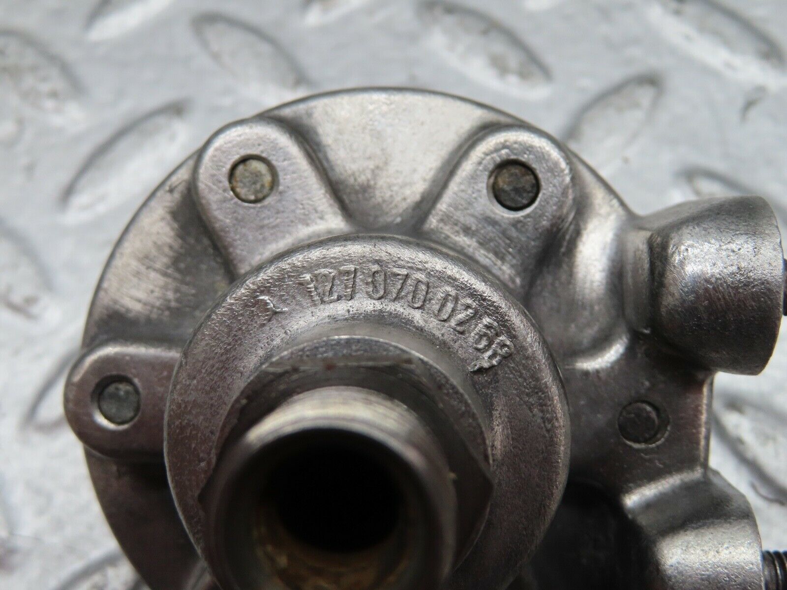 18236 Mercedes-Benz W111 220SE Coupe Fuel Backflow Damper Regulator 1270700268