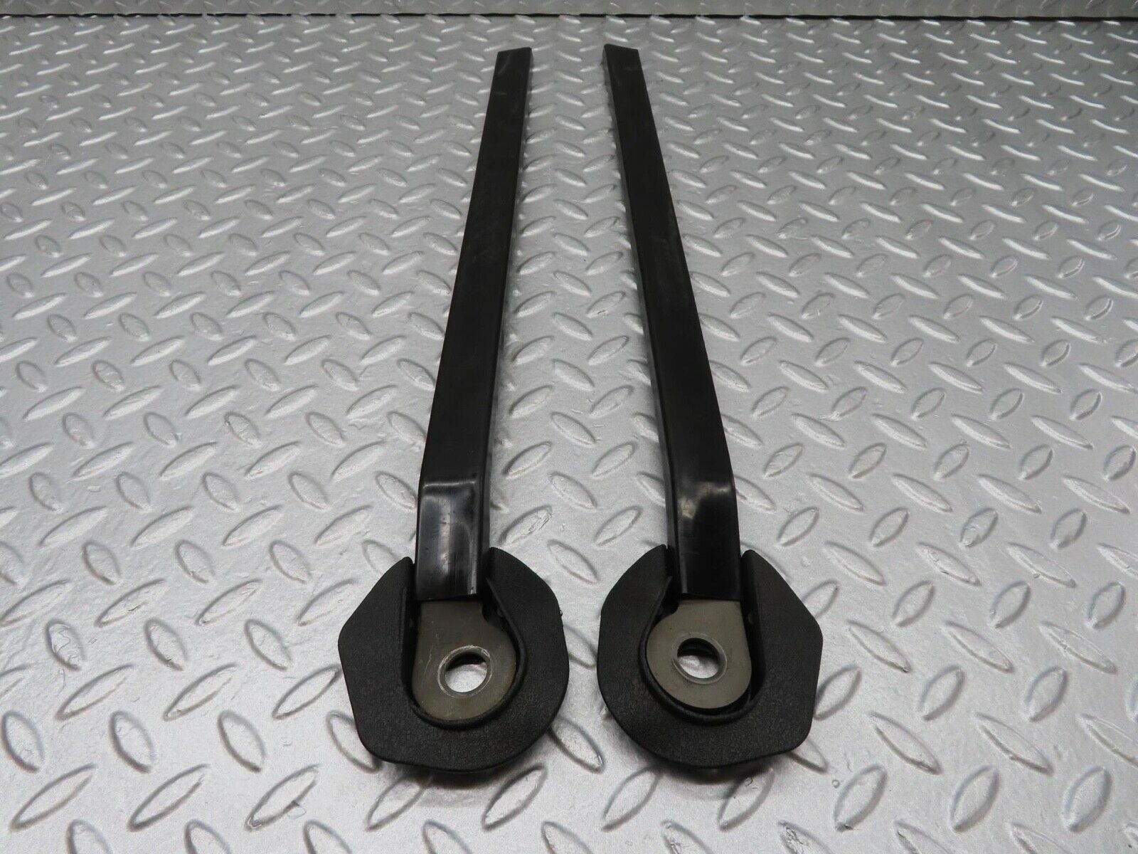 15949 Mercedes-Benz W123 280E Seat Belt Runner 1239192520 1239192620